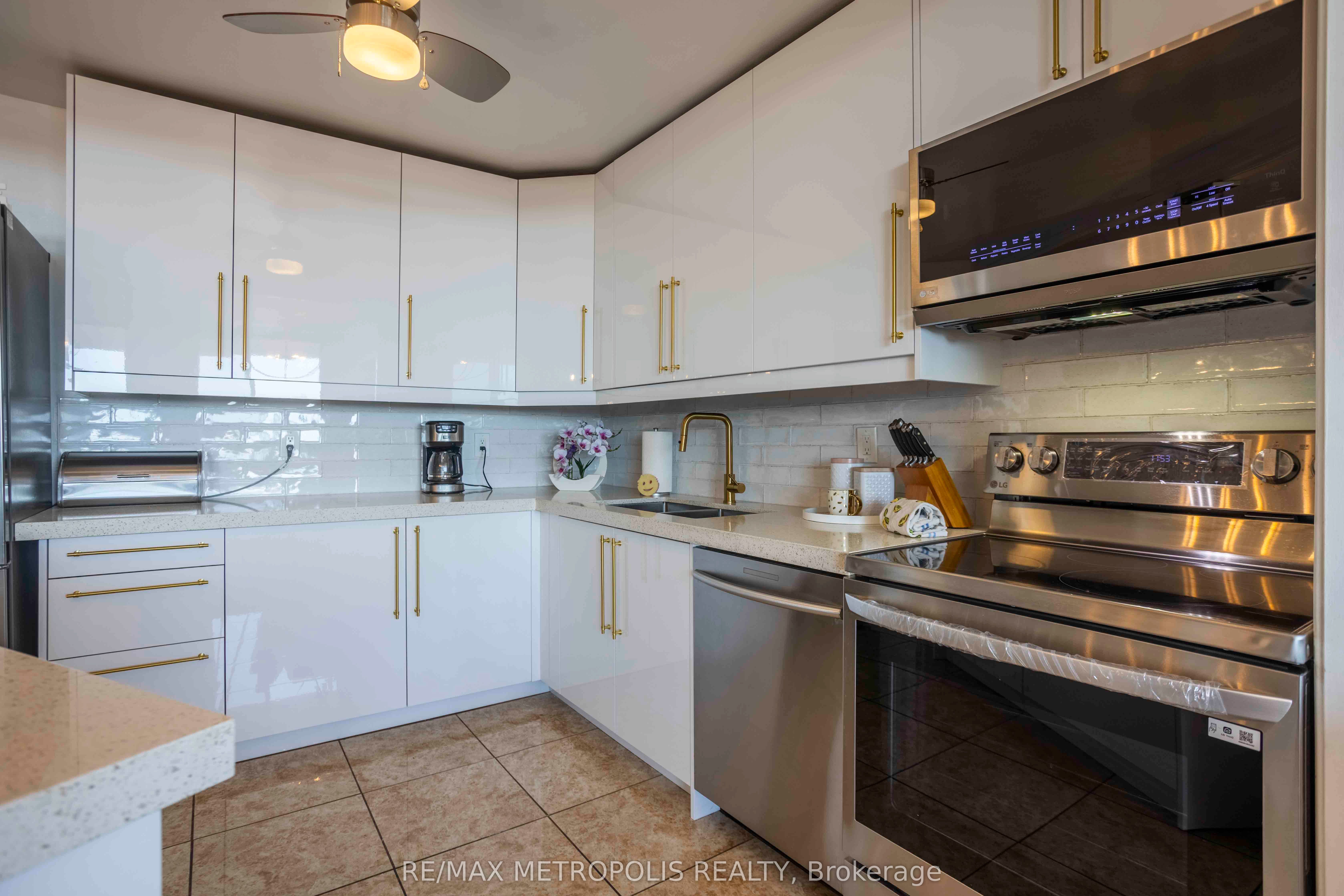 15 Vicora Linkway N/a Ph01 Property Photo 9
