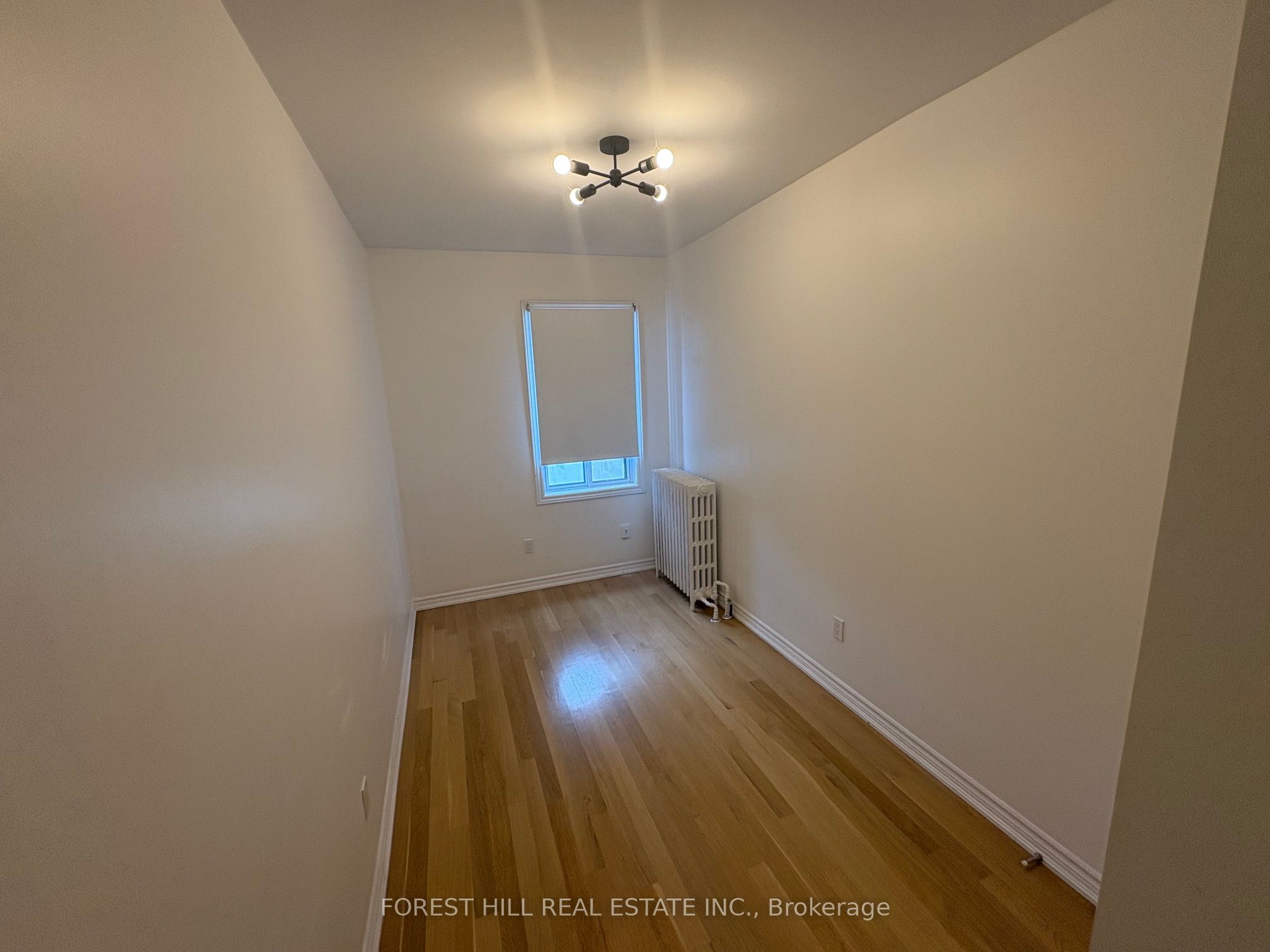 756 Queen Street W C Property Photo 7