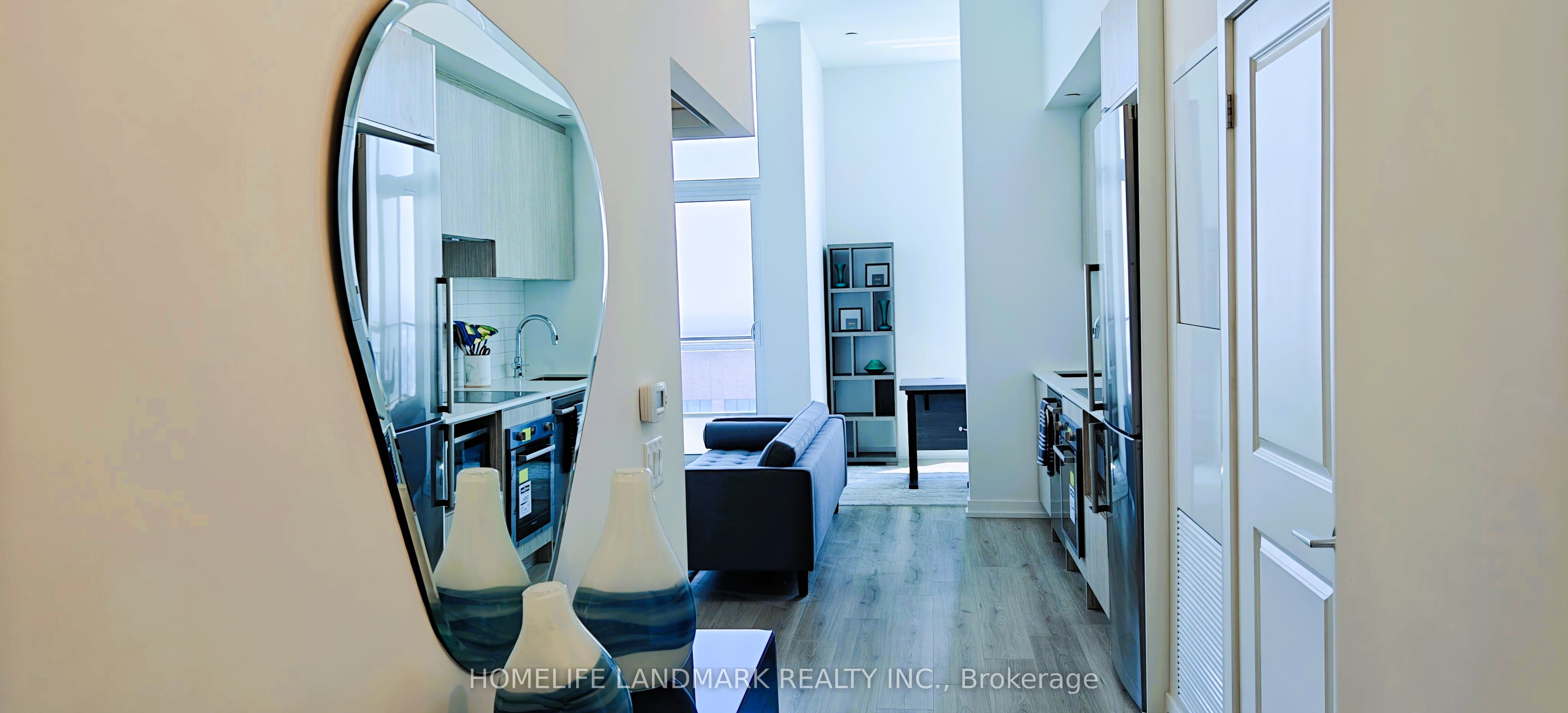 395 Bloor Street S 5501 Property Photo 1