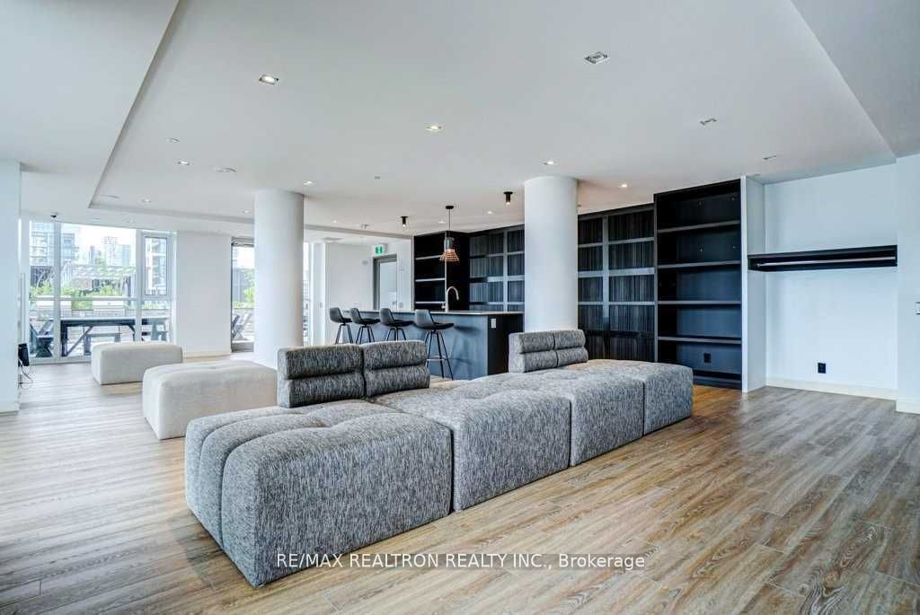 120 Parliament Street 1513 Property Photo 10