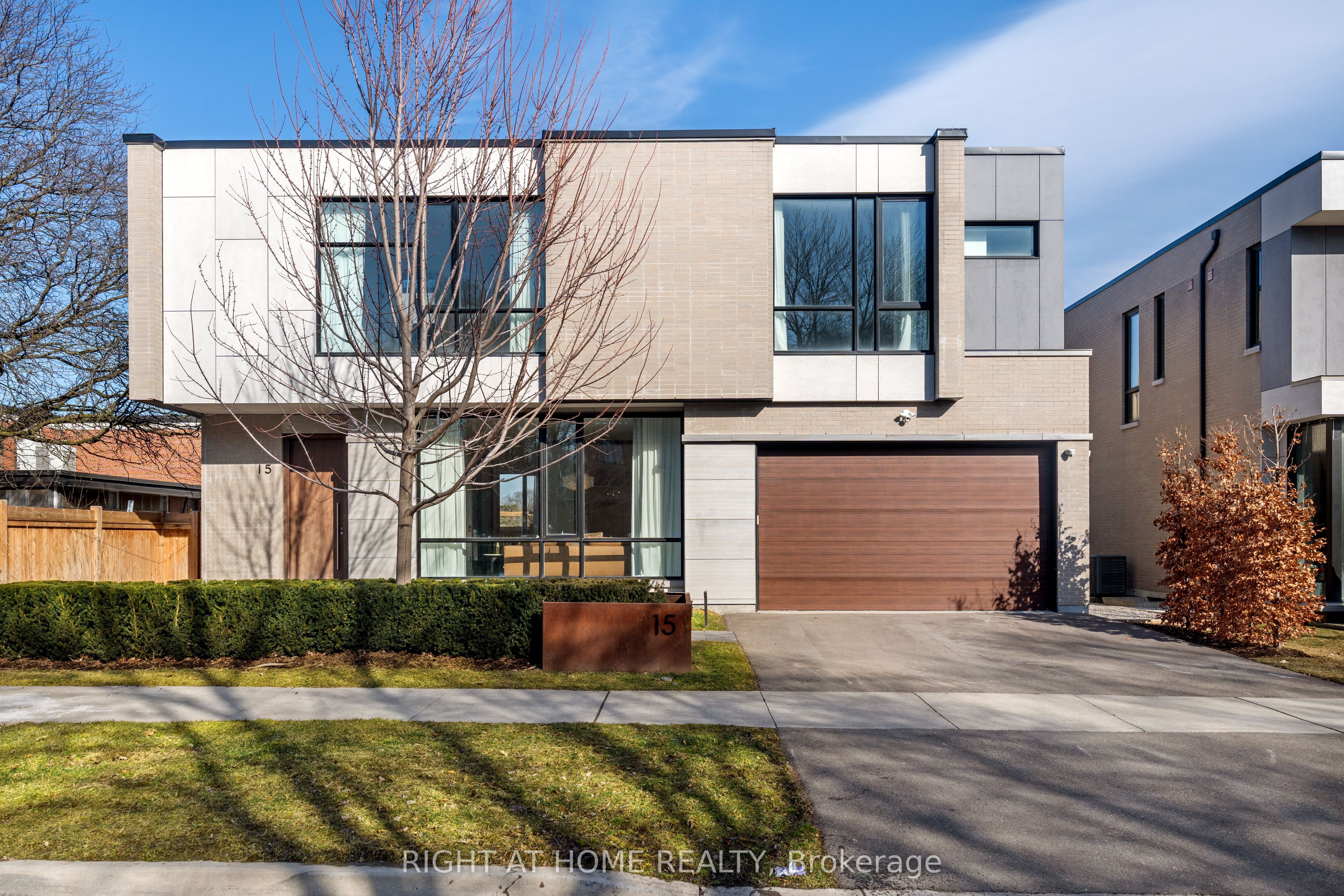 15 Fairmeadow Avenue Property Photo 1