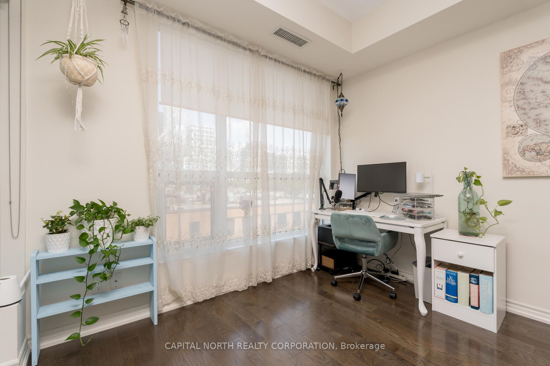 23 Glebe Road W 416 Property Photo 8