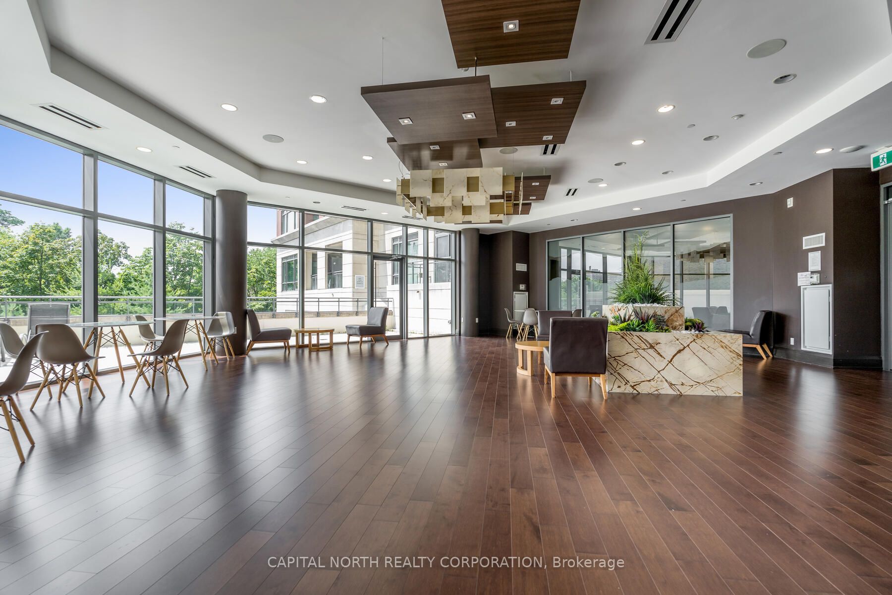 23 Glebe Road W 416 Property Photo 17