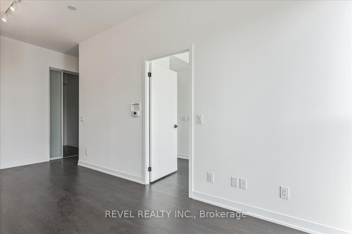 319 Jarvis Street 2617 Property Photo 12