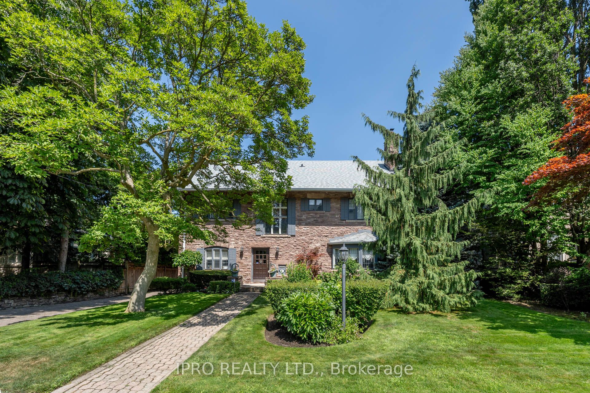 287 Russell Hill Road Property Photo 4