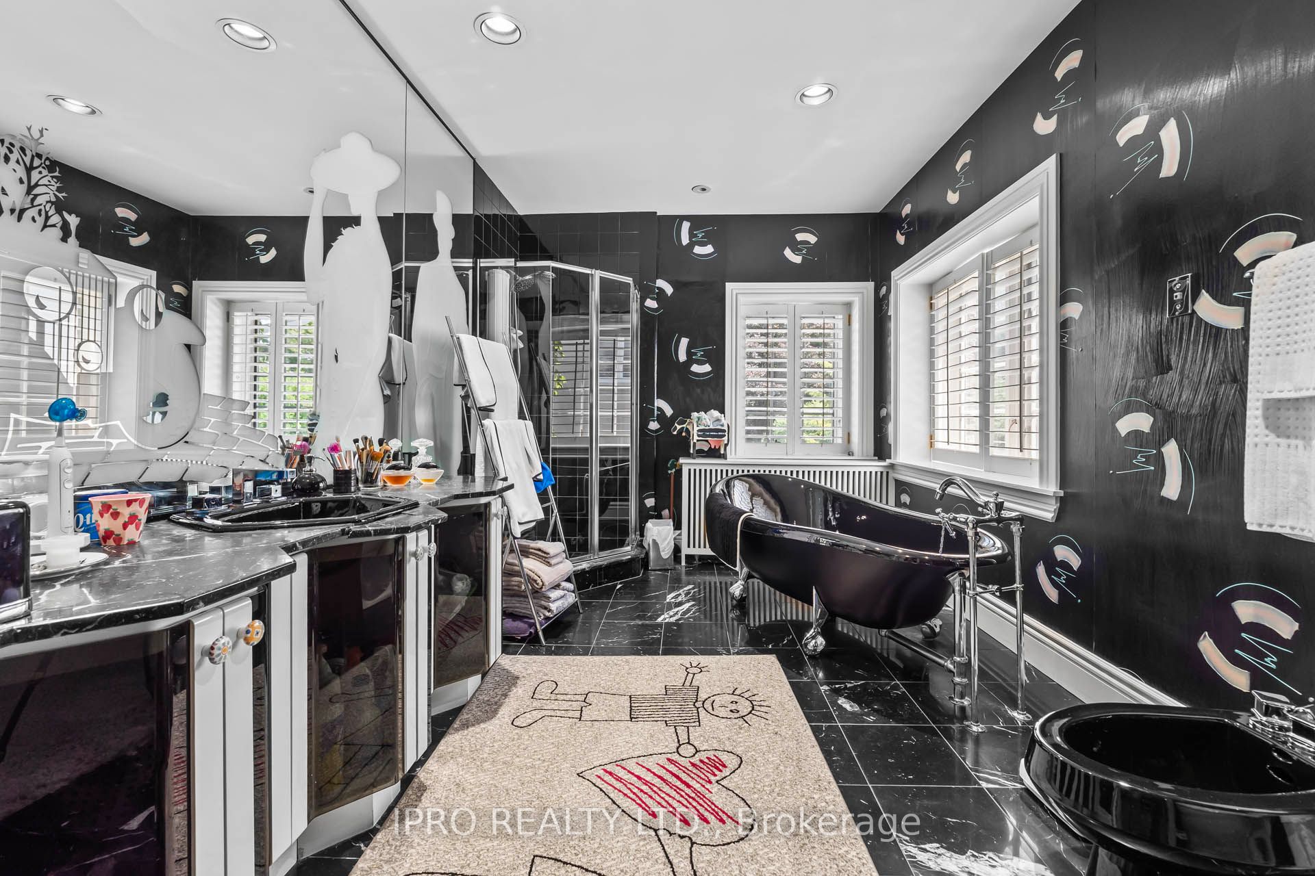 287 Russell Hill Road Property Photo 38