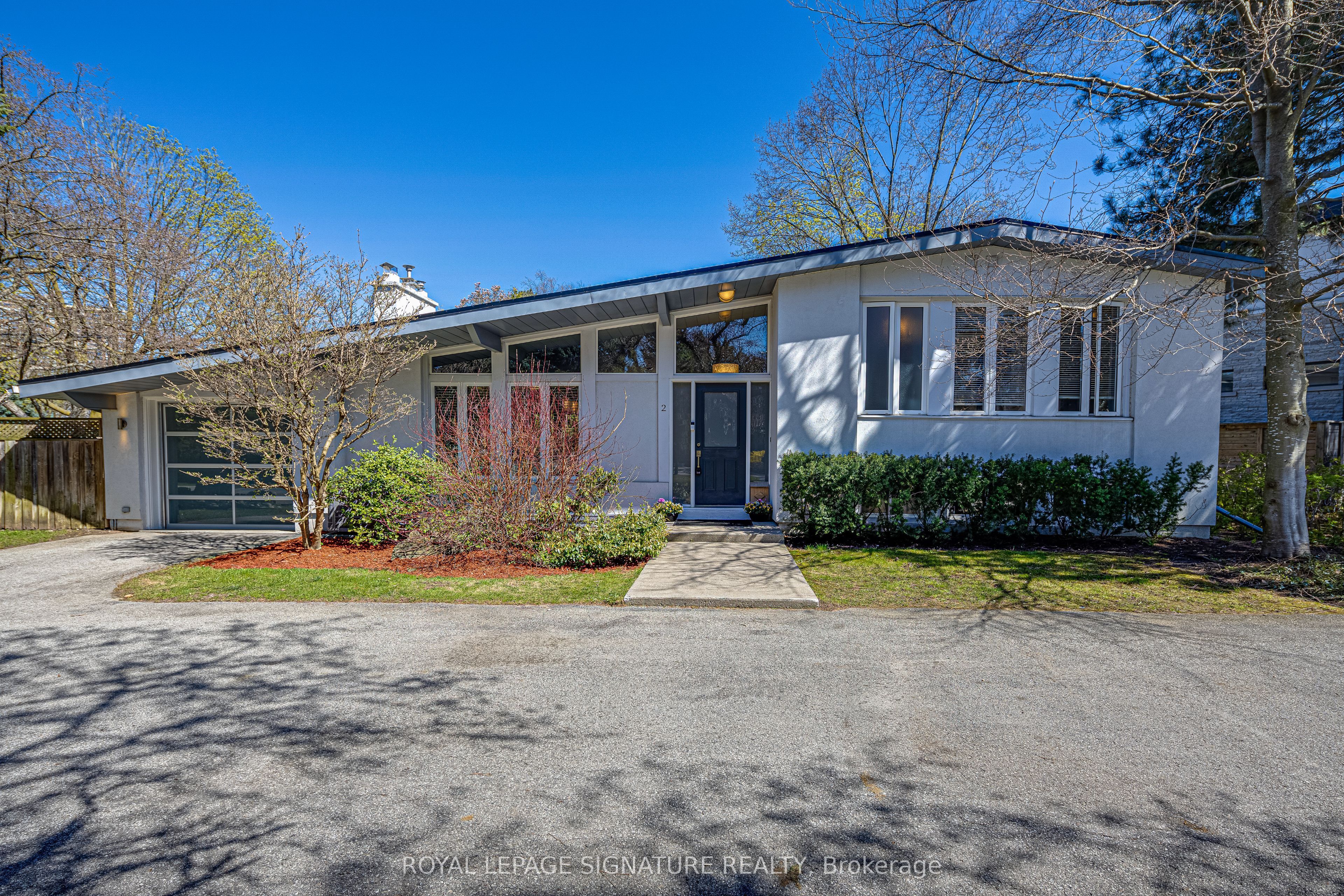 2 Parmbelle Crescent Property Photo 1