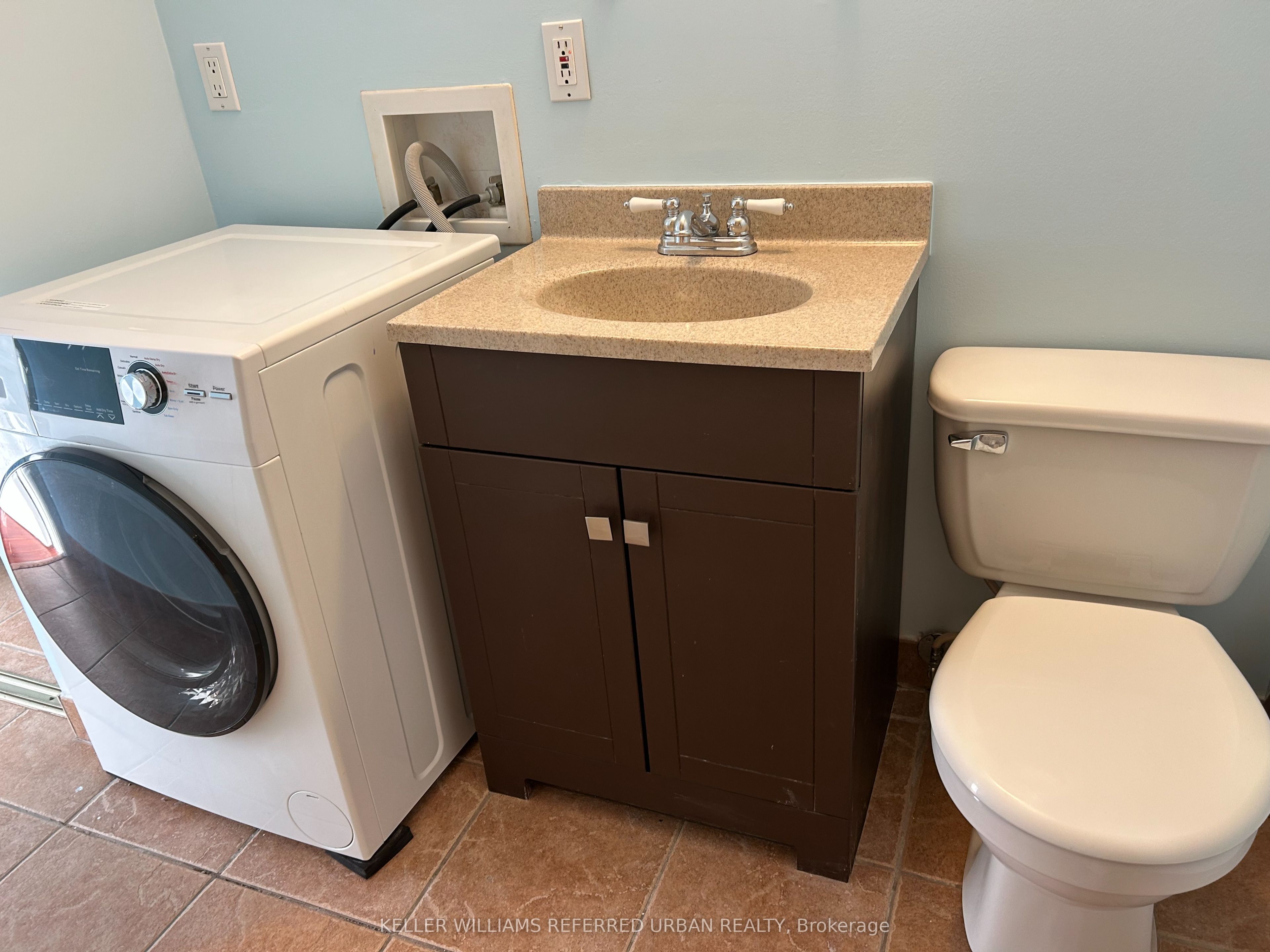 3 Robert Hicks Drive Property Photo 7
