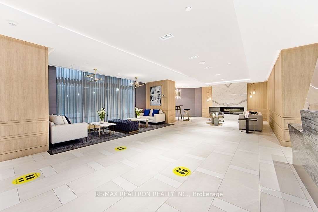 621 Sheppard Avenue E 617 Property Photo 5