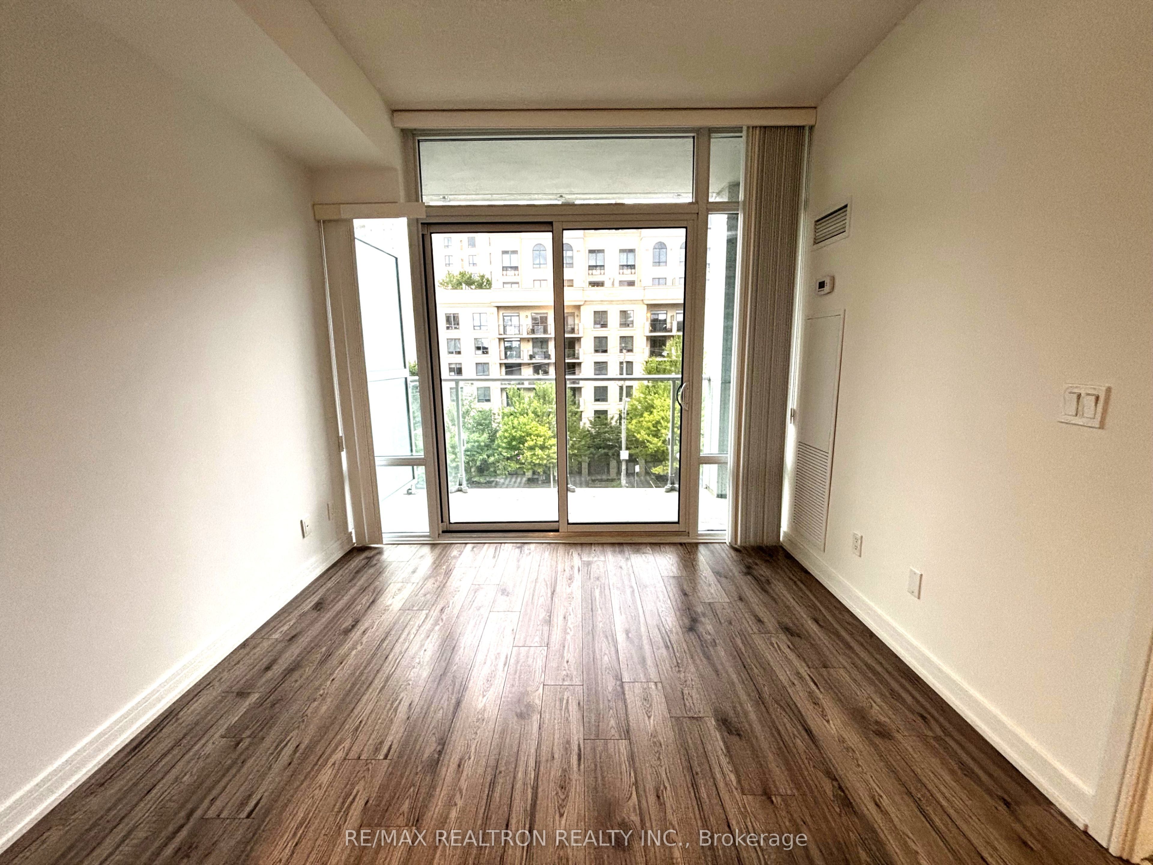 621 Sheppard Avenue E 617 Property Photo 13