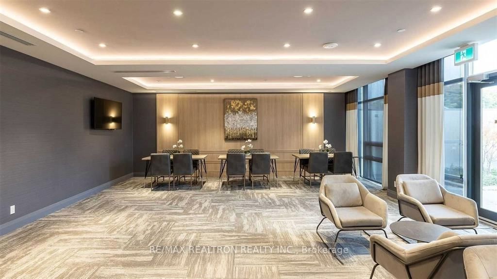 621 Sheppard Avenue E 617 Property Photo 24