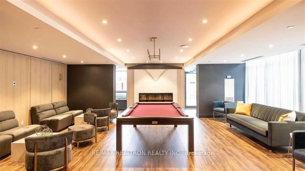 621 Sheppard Avenue E 617 Property Photo 26