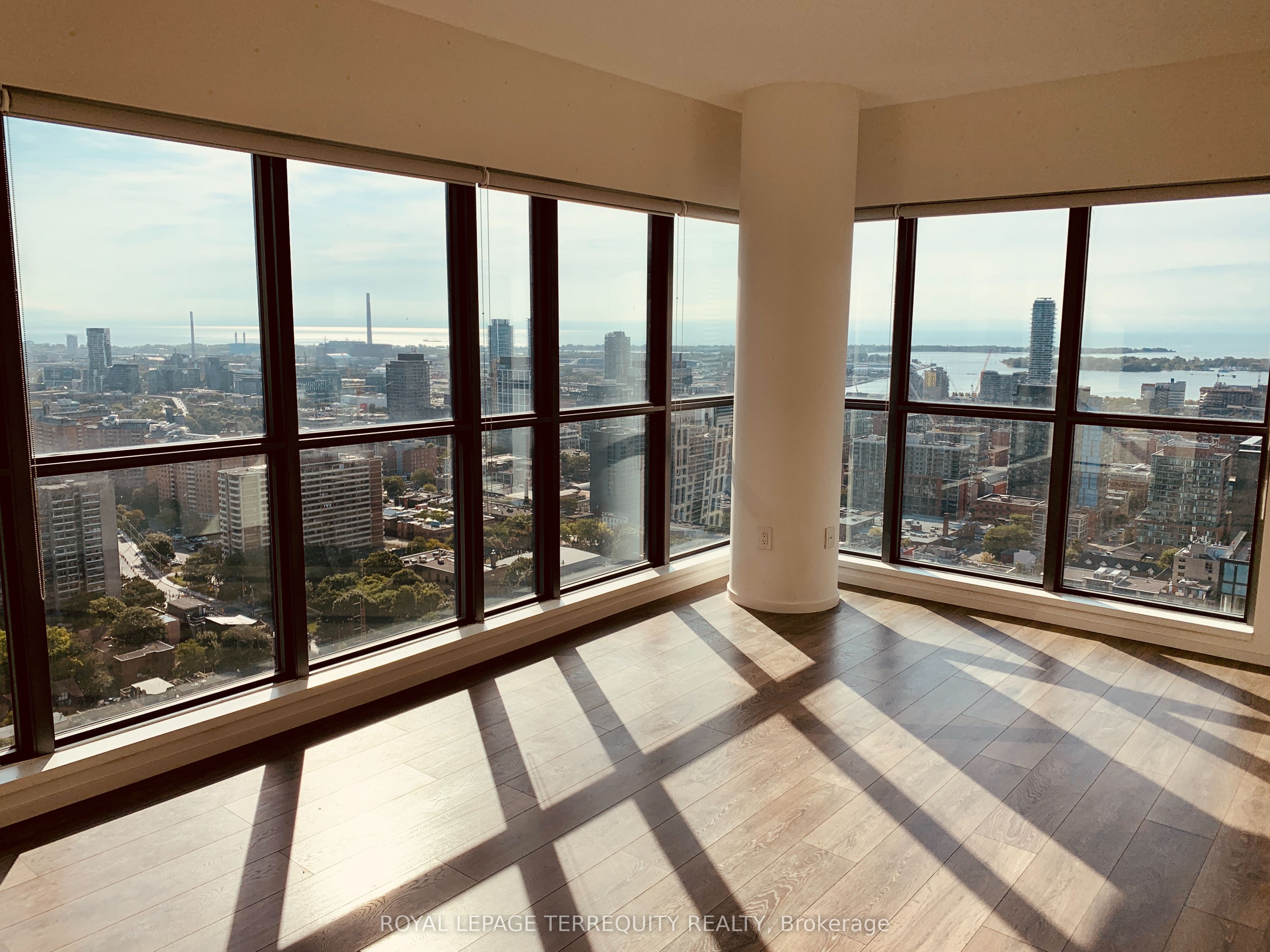 159 Dundas Street E 3405 Property Photo 9