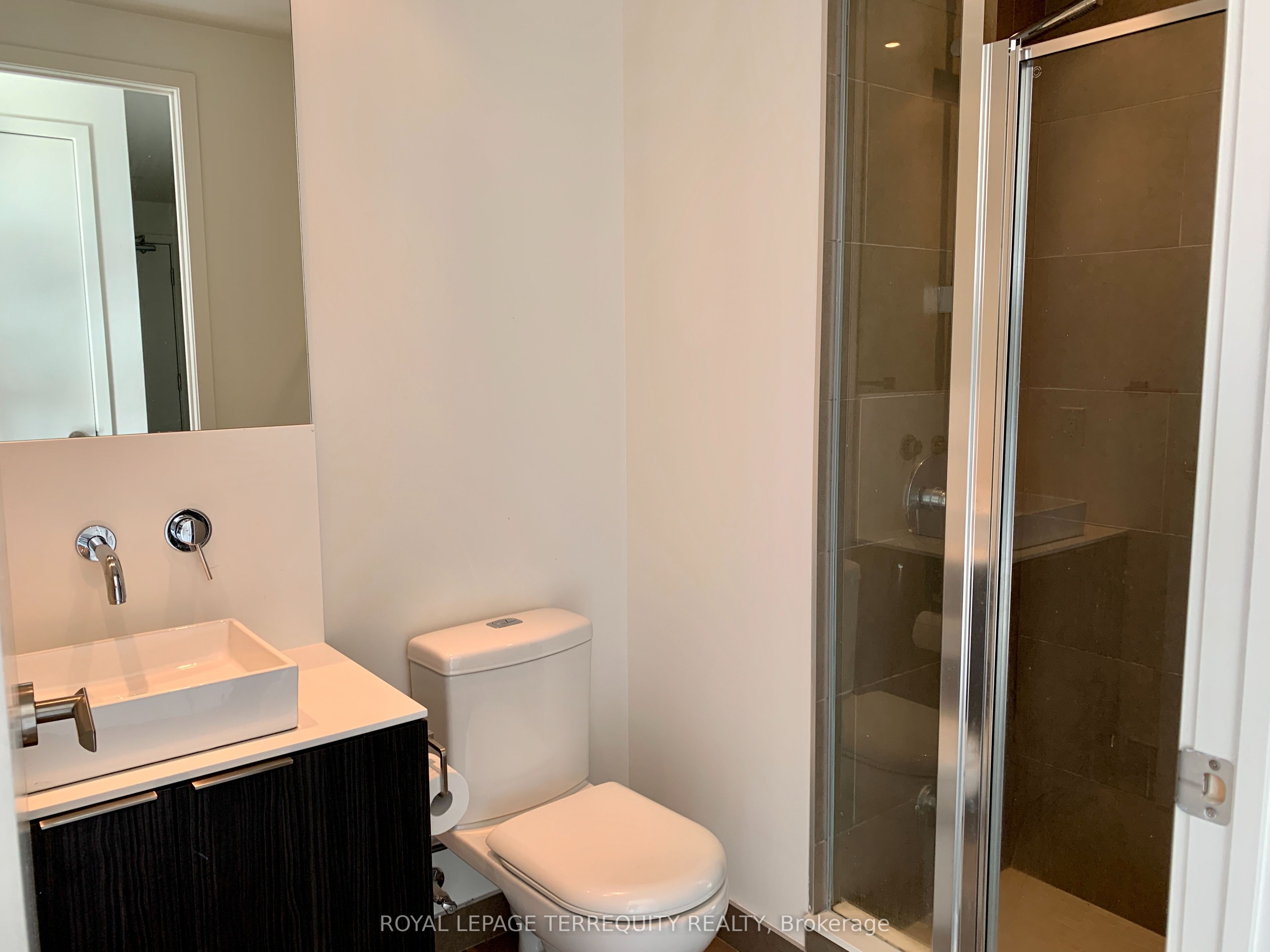 159 Dundas Street E 3405 Property Photo 11