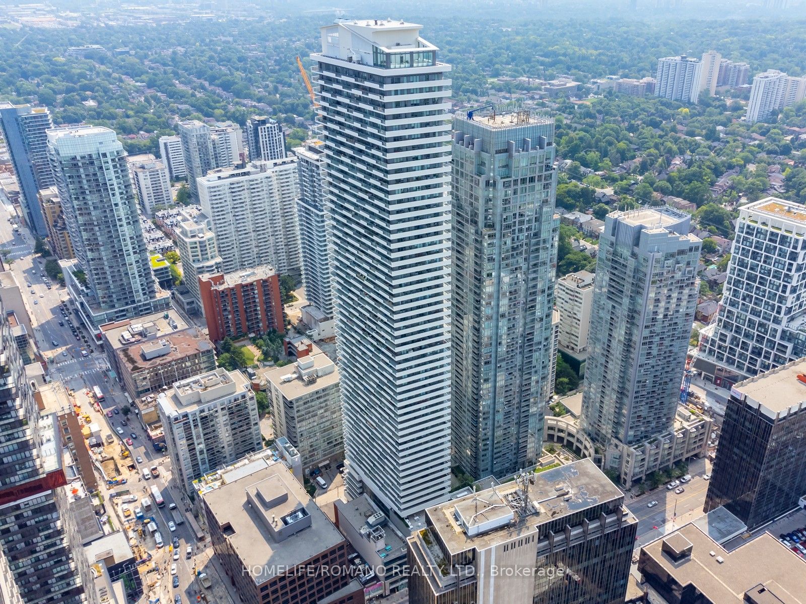 2221 Yonge Street 503 Property Photo 17