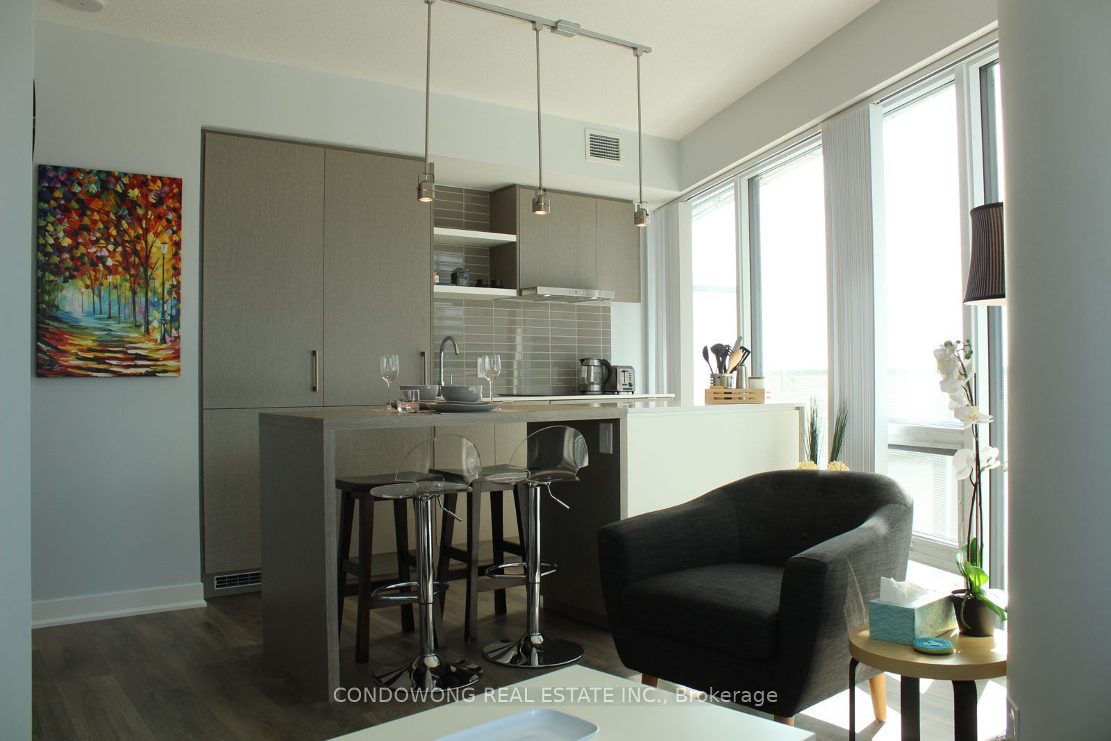 88 Harbour Street 4102 Property Photo 1