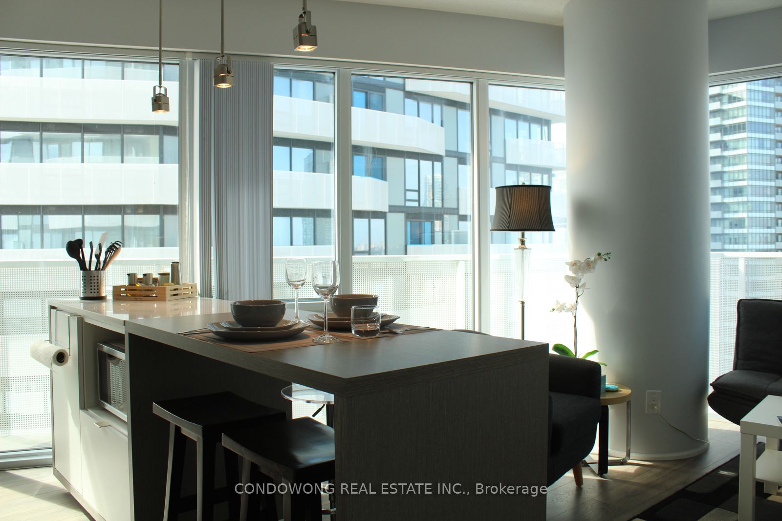 88 Harbour Street 4102 Property Photo 3