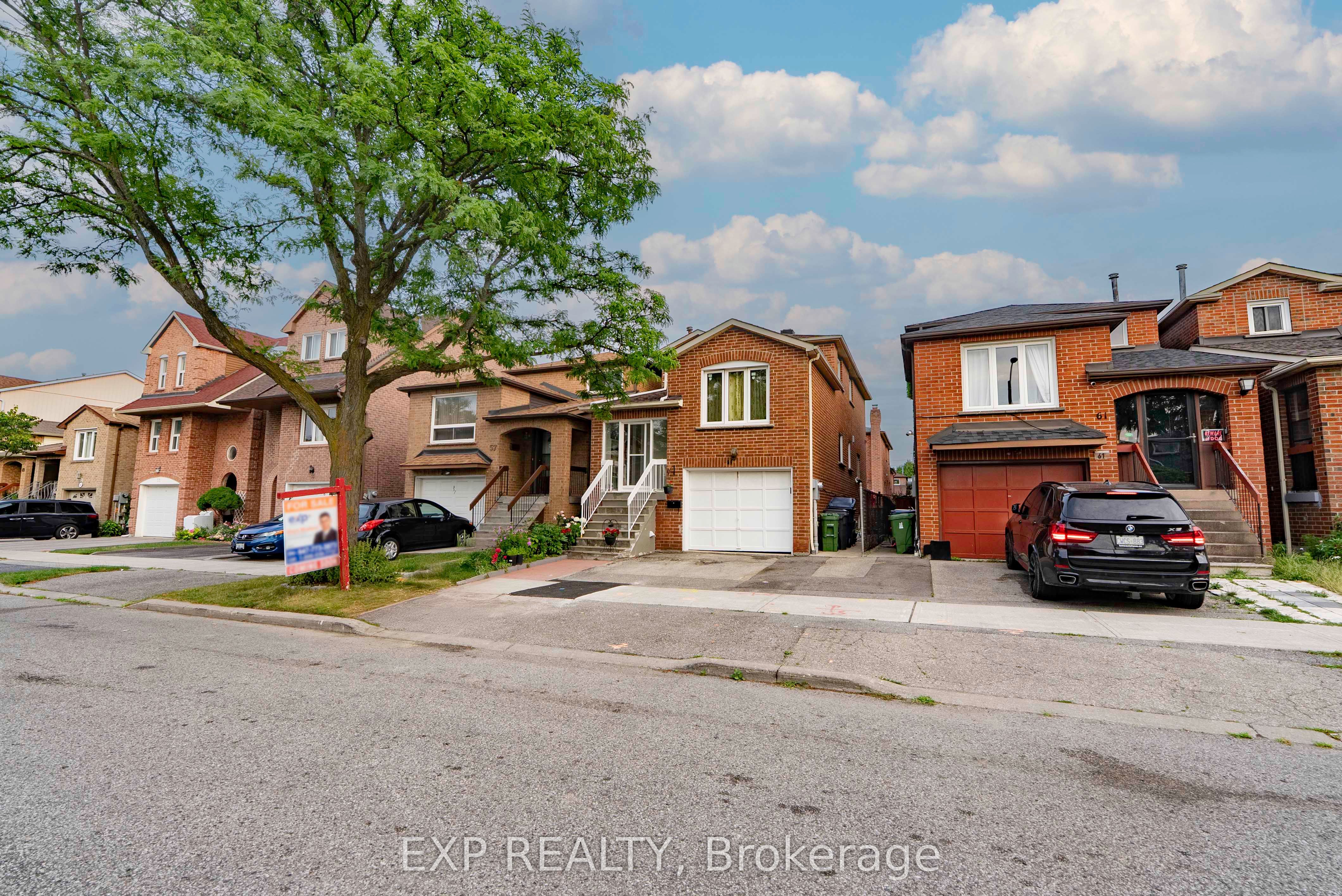 59 Festival Drive Property Photo 1