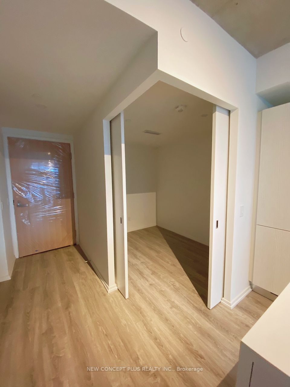 5 Soudan Avenue 618 Property Photo 6