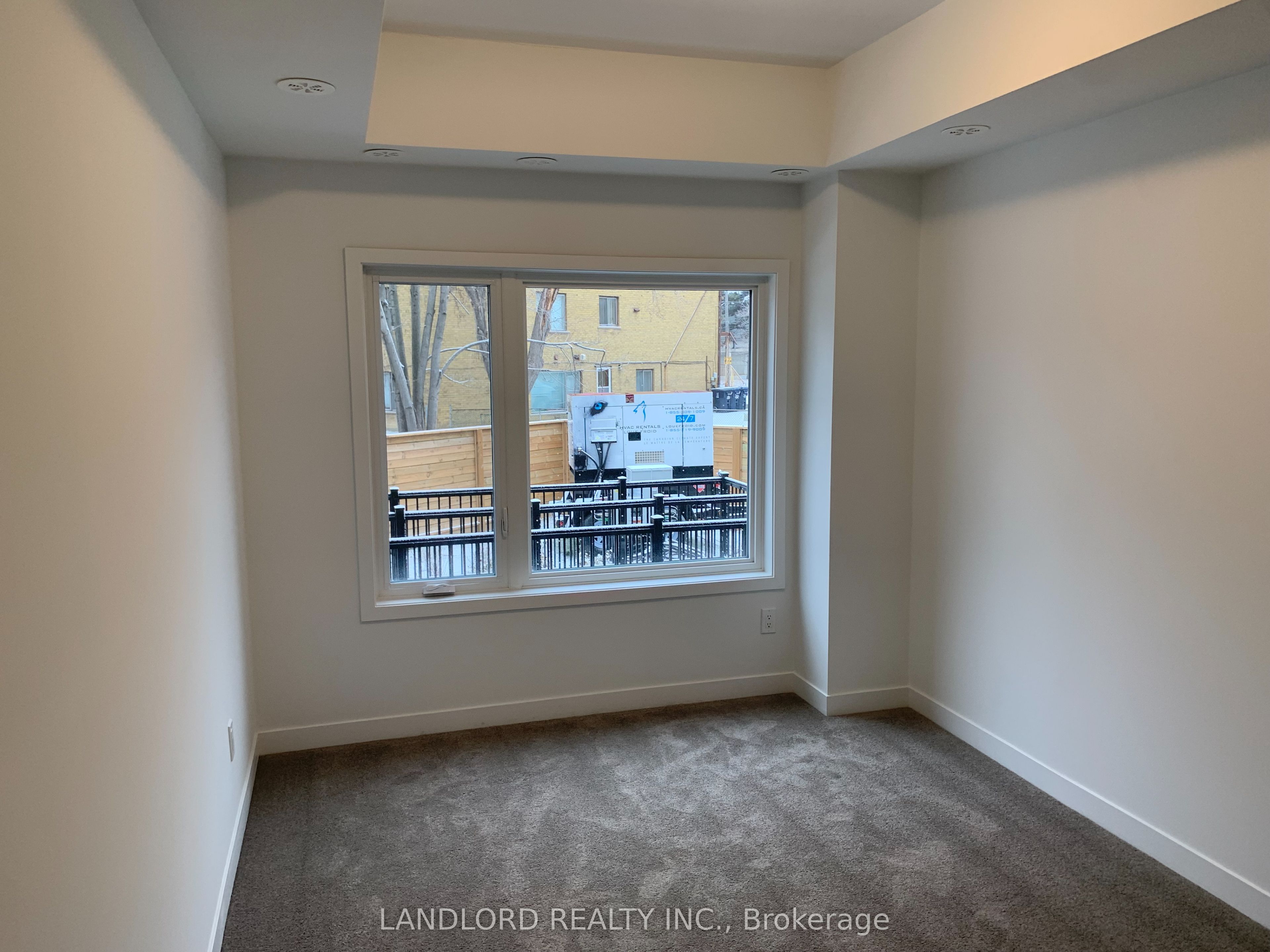16 Marquette Avenue 6 Property Photo 9