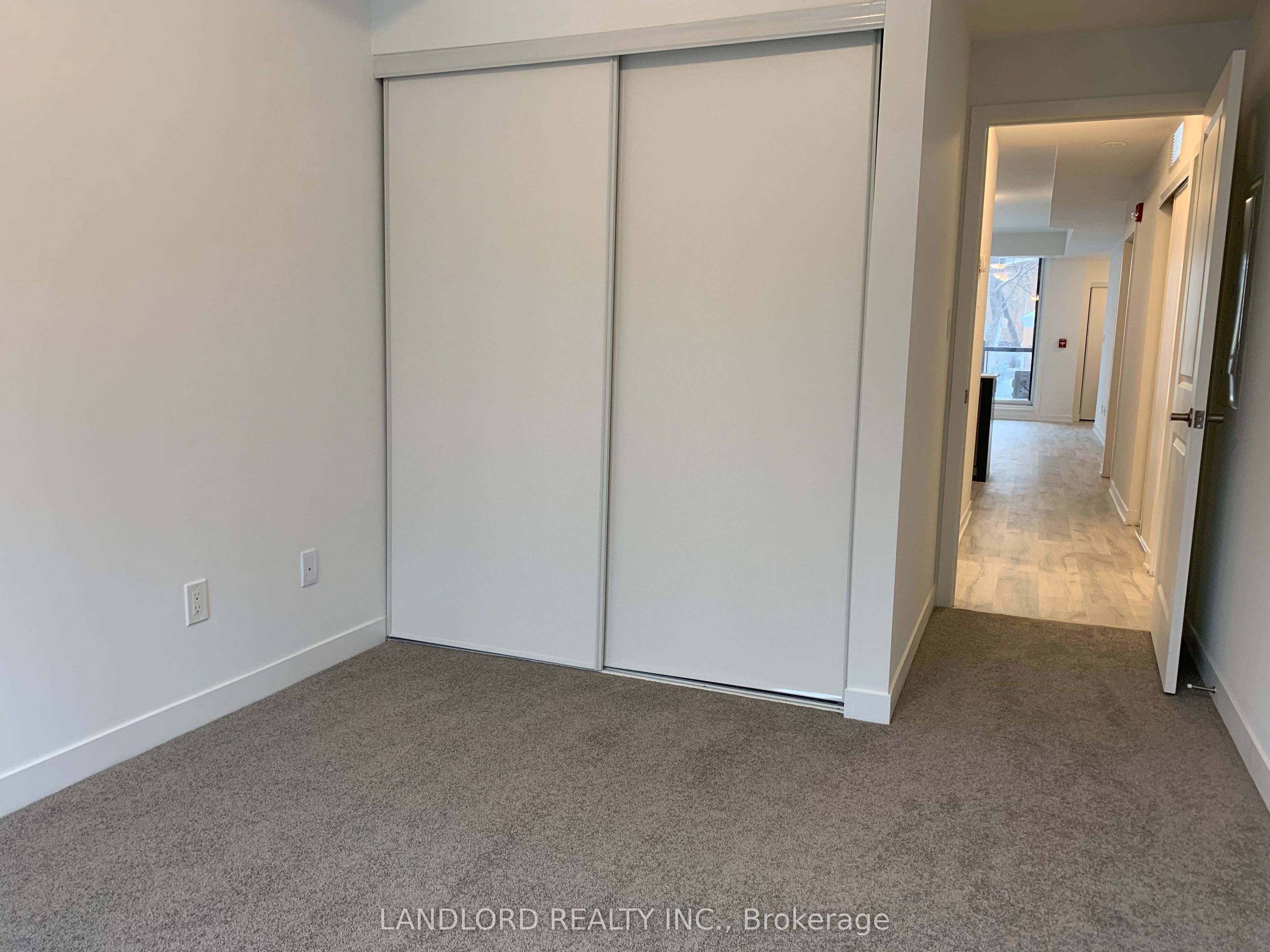 16 Marquette Avenue 6 Property Photo 10