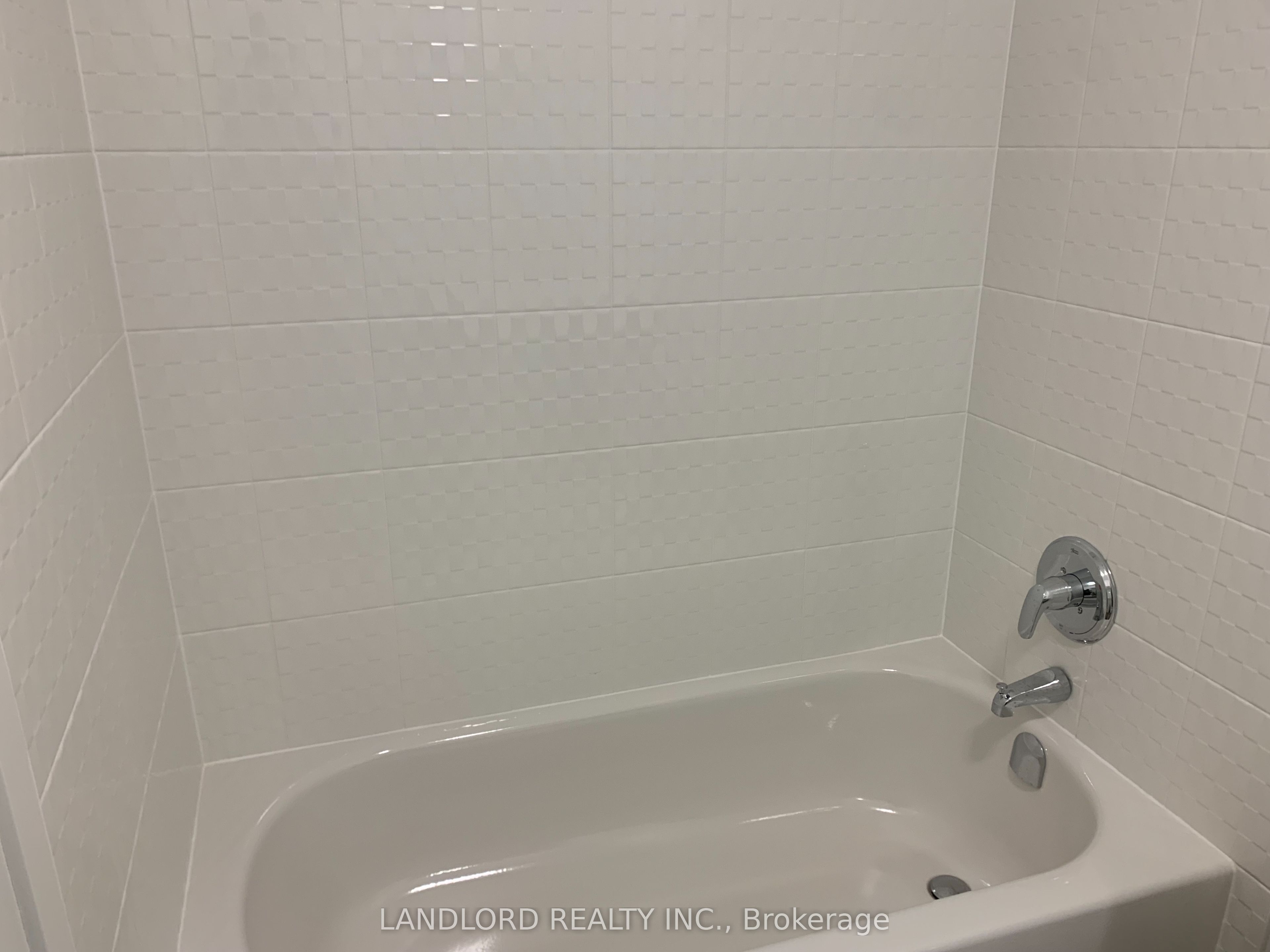 16 Marquette Avenue 6 Property Photo 12