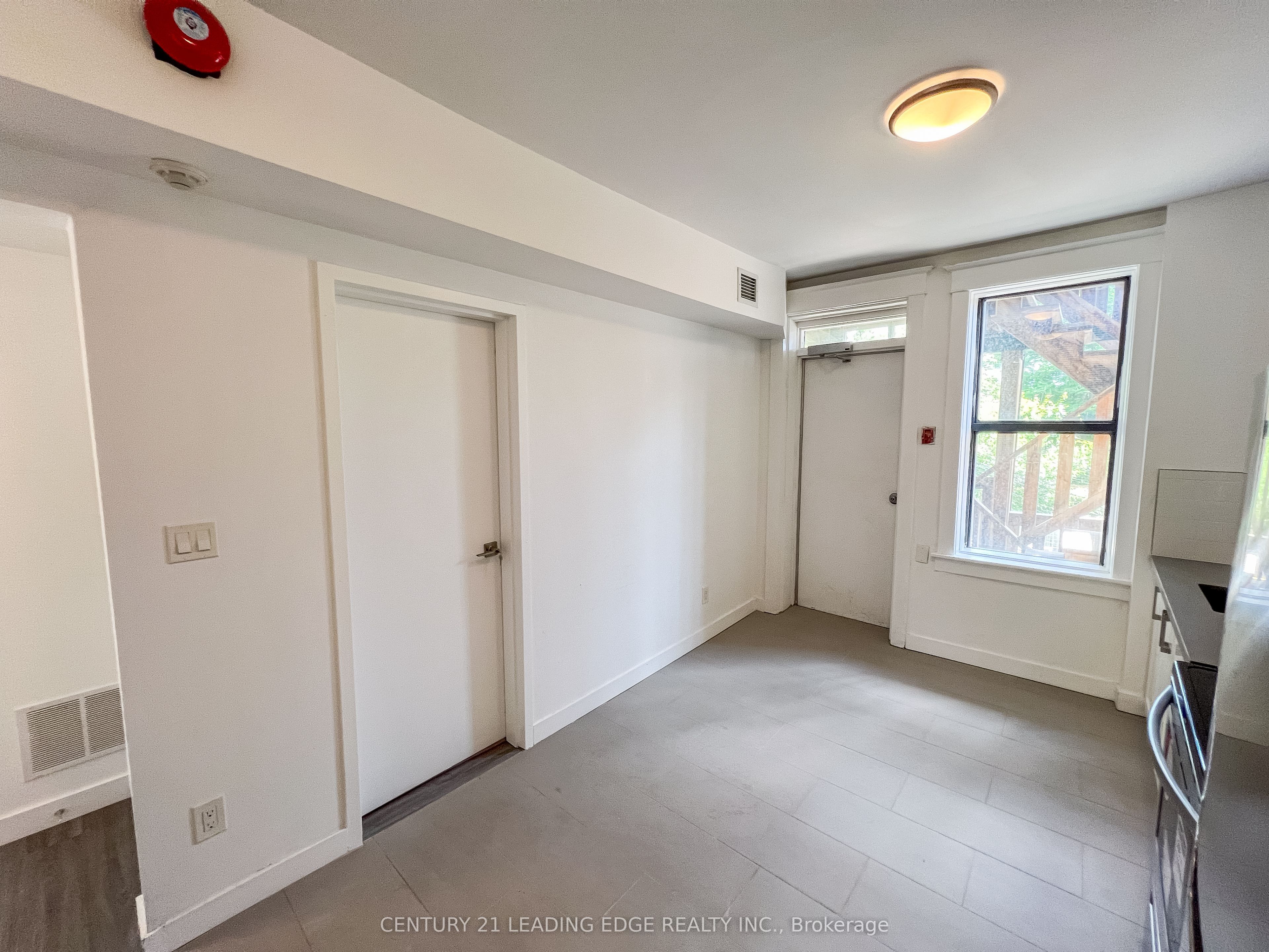 1a Leonard Avenue 1 Property Photo 32