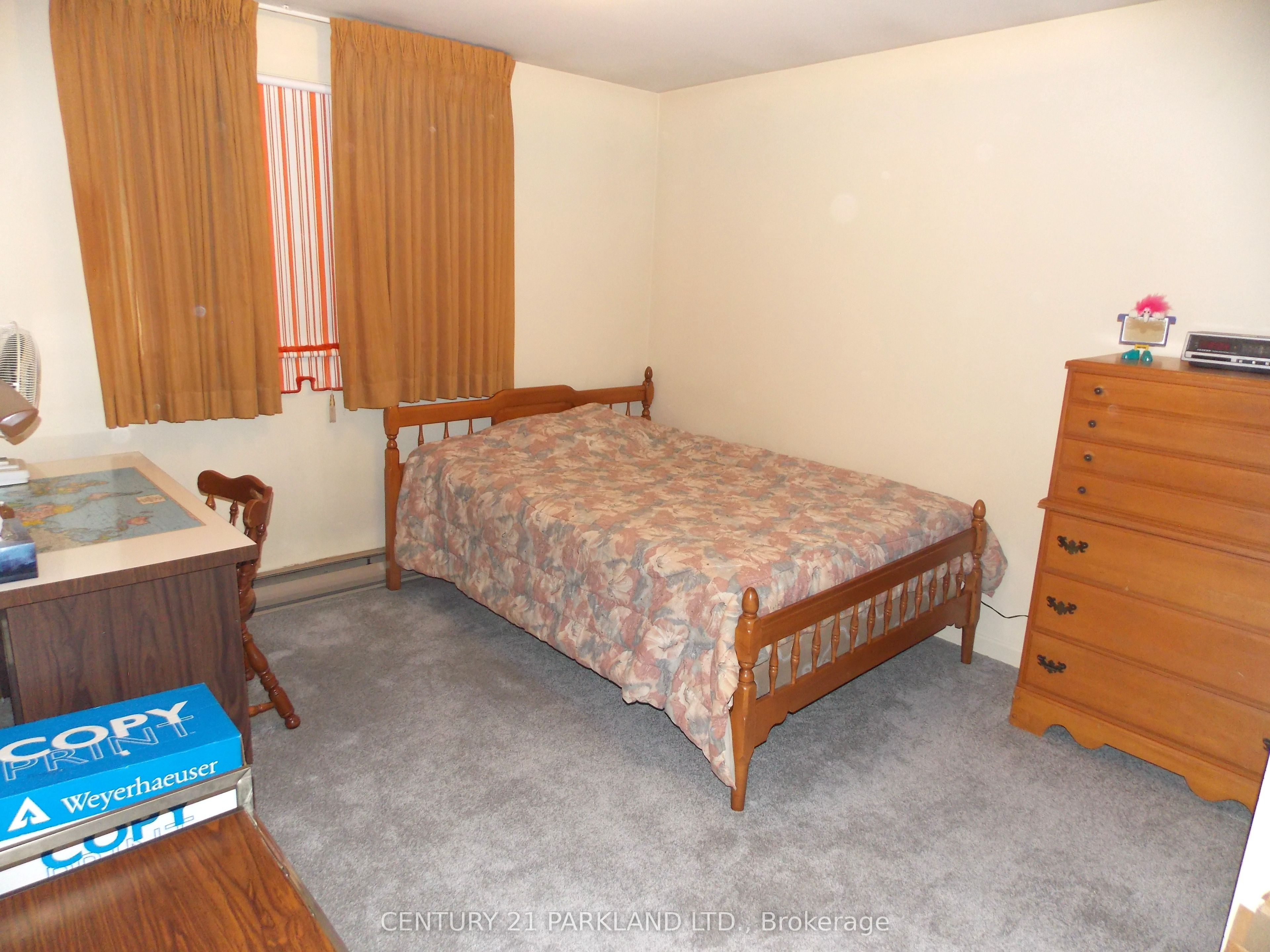 42 Antibes Drive Property Photo 7