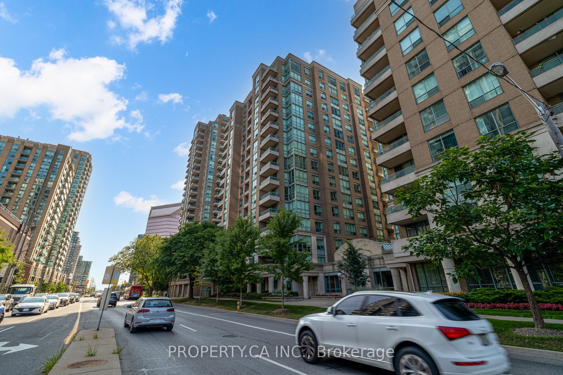 29 Pemberton Avenue 206 Property Photo 25