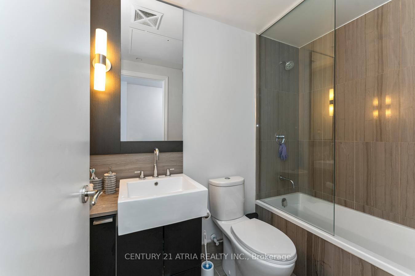 88 Blue Jays Way 3302 Property Photo 22