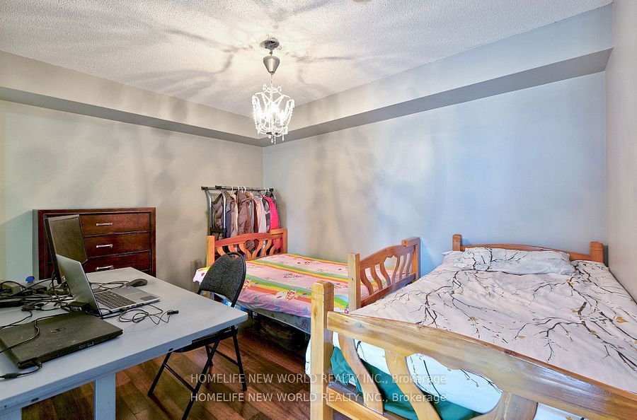 38 Joe Shuster Way 421 Property Photo 12