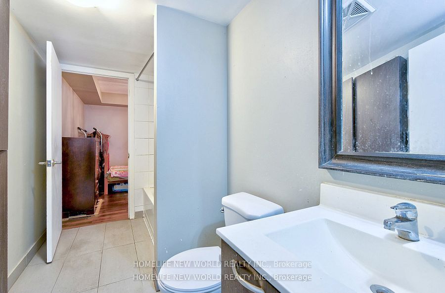 38 Joe Shuster Way 421 Property Photo 14