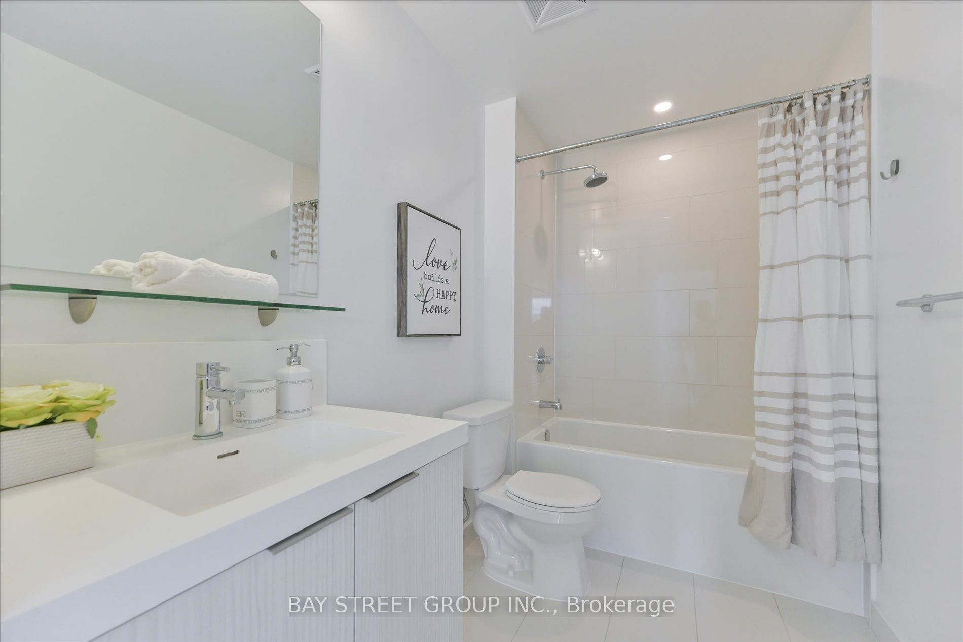 225 Sumach Street 2805 Property Photo 26