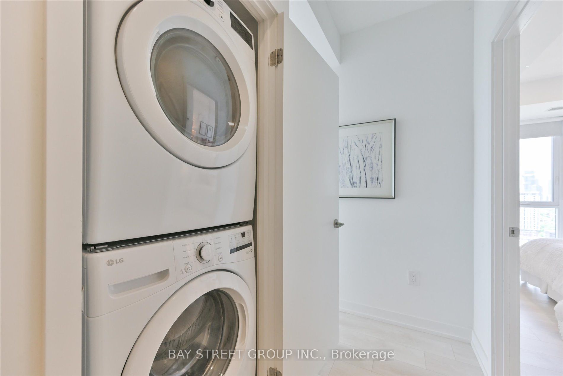 225 Sumach Street 2805 Property Photo 27
