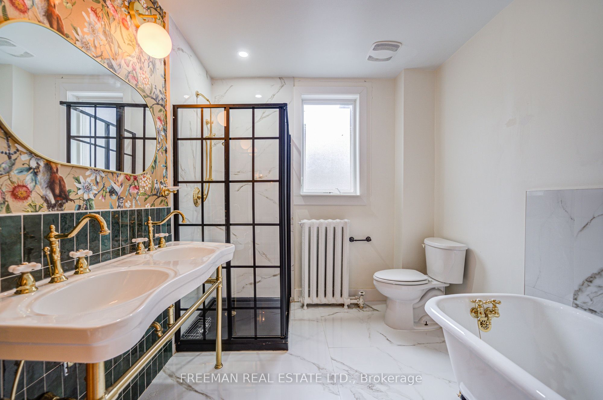 555 Markham Street Property Photo 19