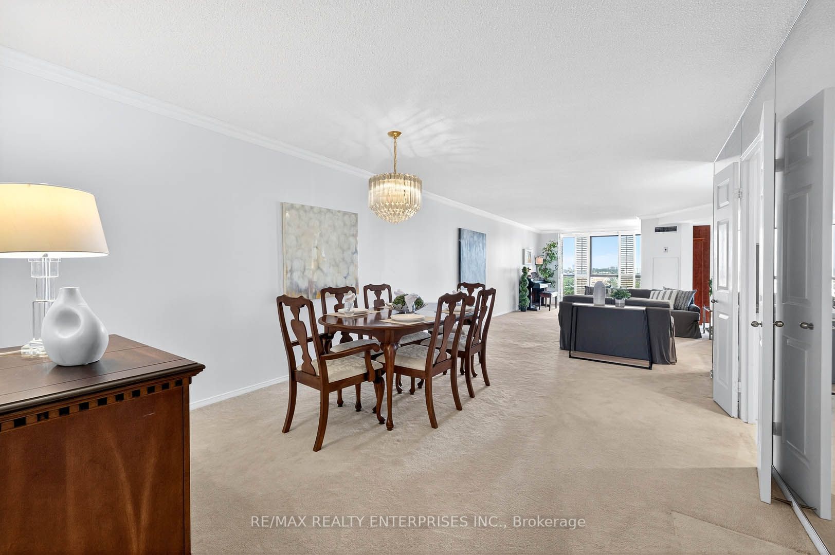 1 Concorde Place 2103 Property Photo 16