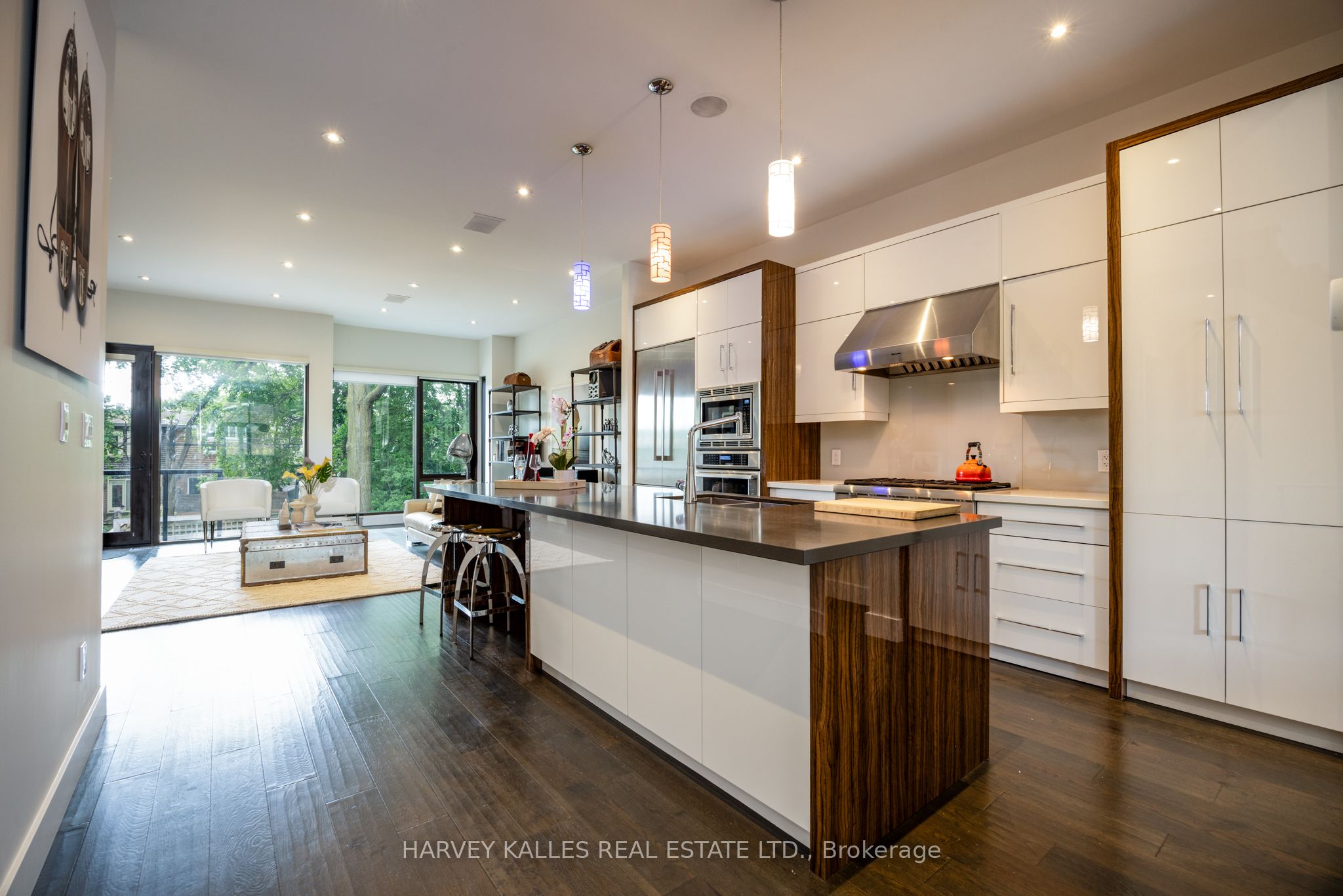 397 Soudan Avenue Property Photo 9