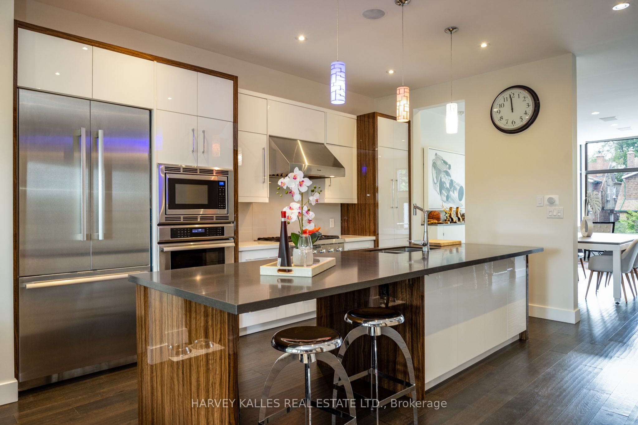 397 Soudan Avenue Property Photo 11