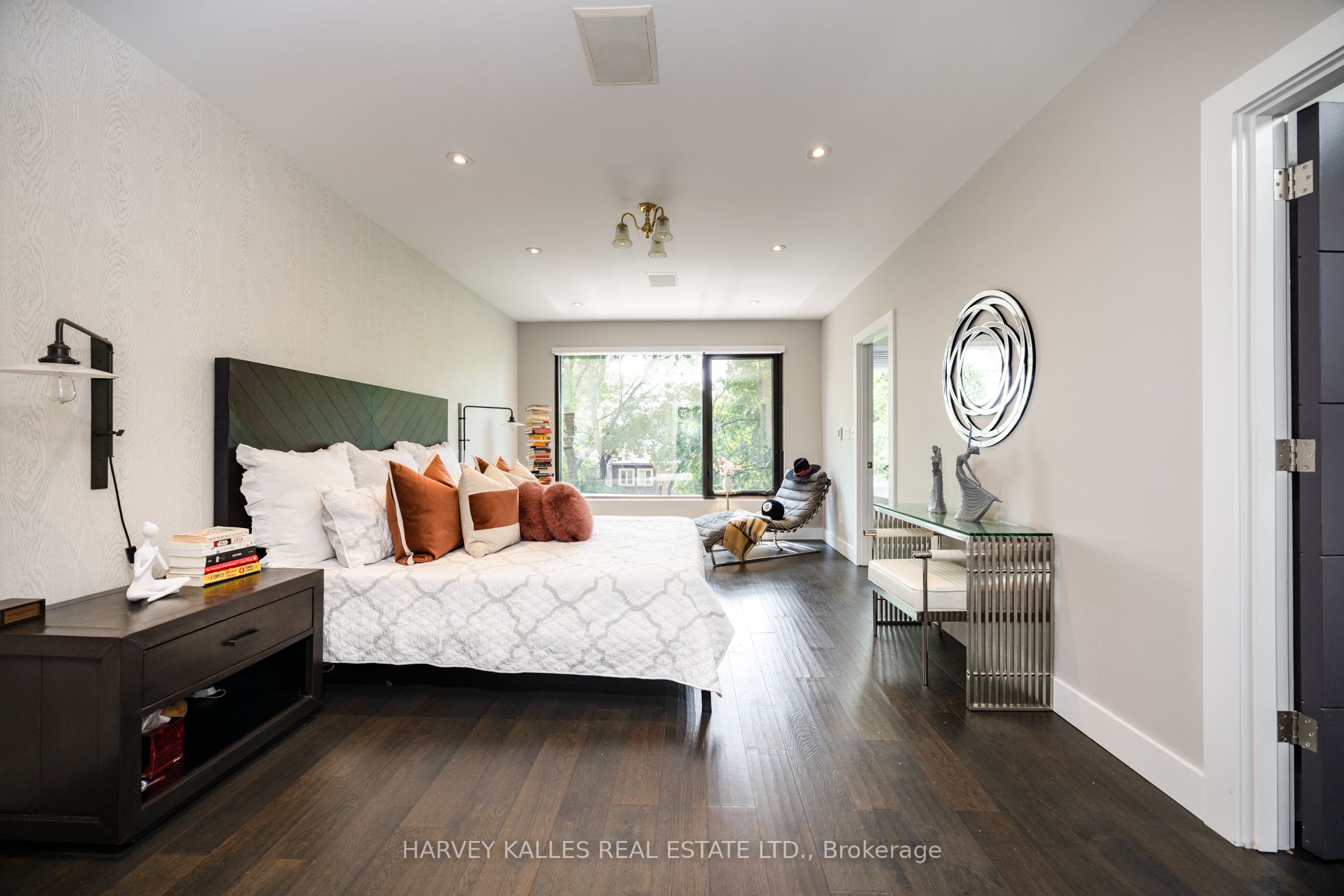 397 Soudan Avenue Property Photo 17