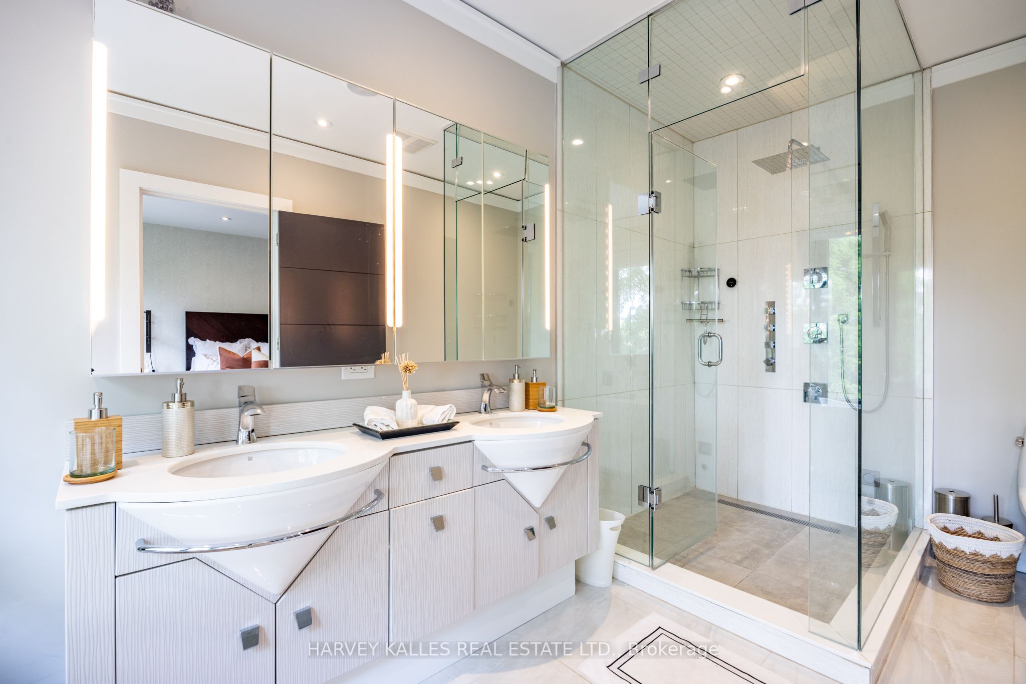 397 Soudan Avenue Property Photo 21