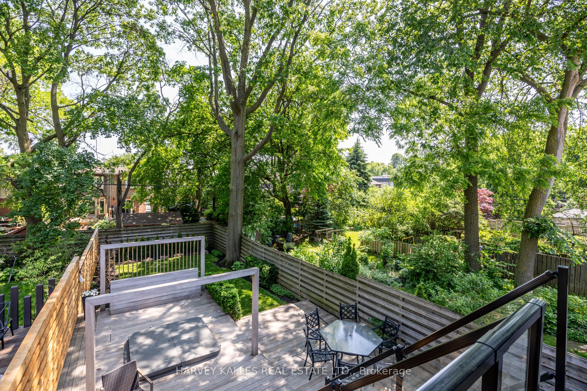 397 Soudan Avenue Property Photo 36