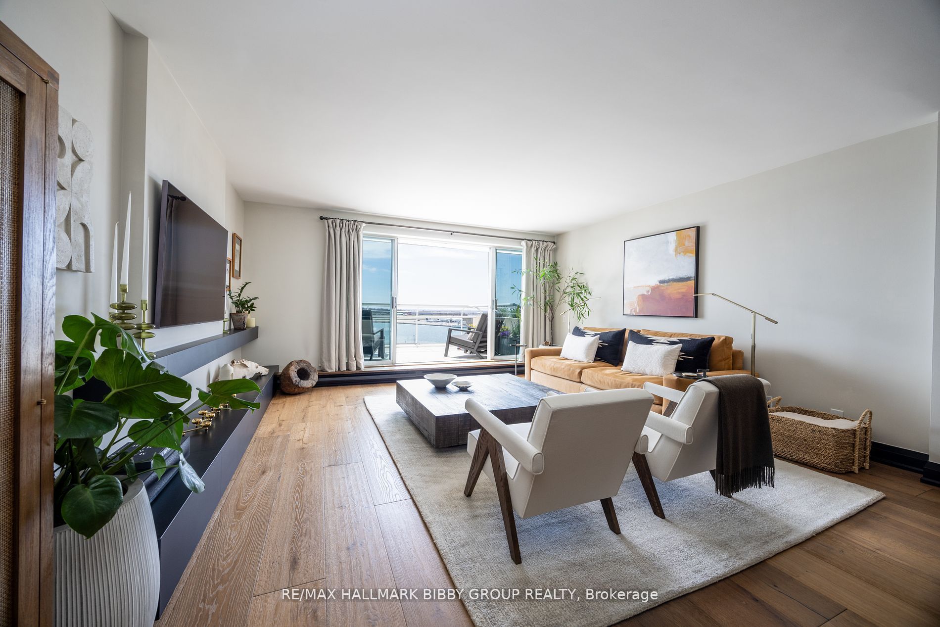 460 Queens Quay W 903E Property Photo 1