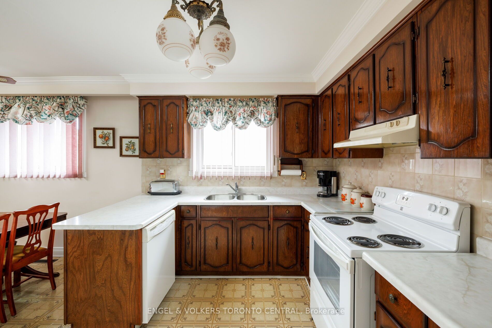 231 Shawnee Circle Property Photo 17