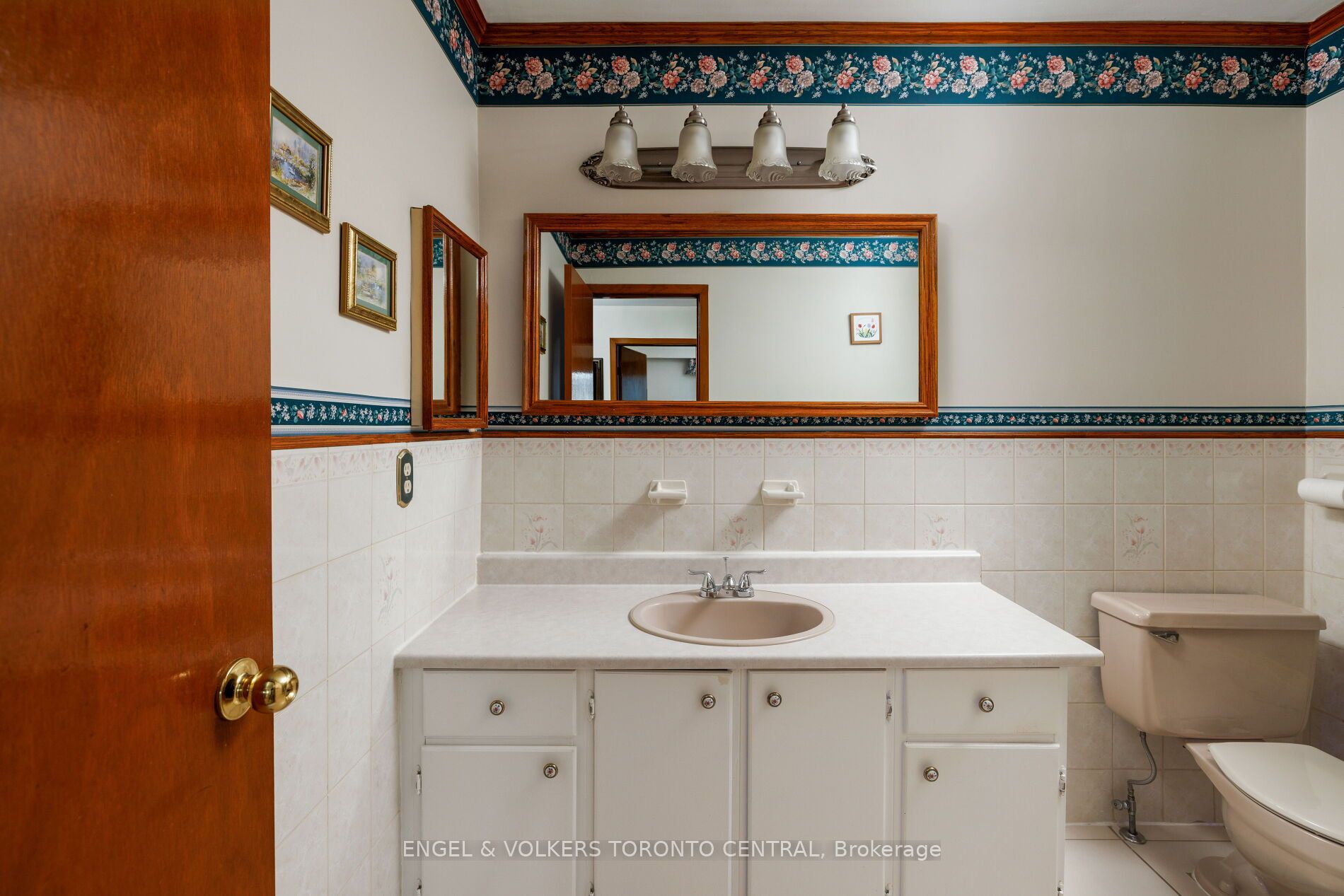 231 Shawnee Circle Property Photo 25