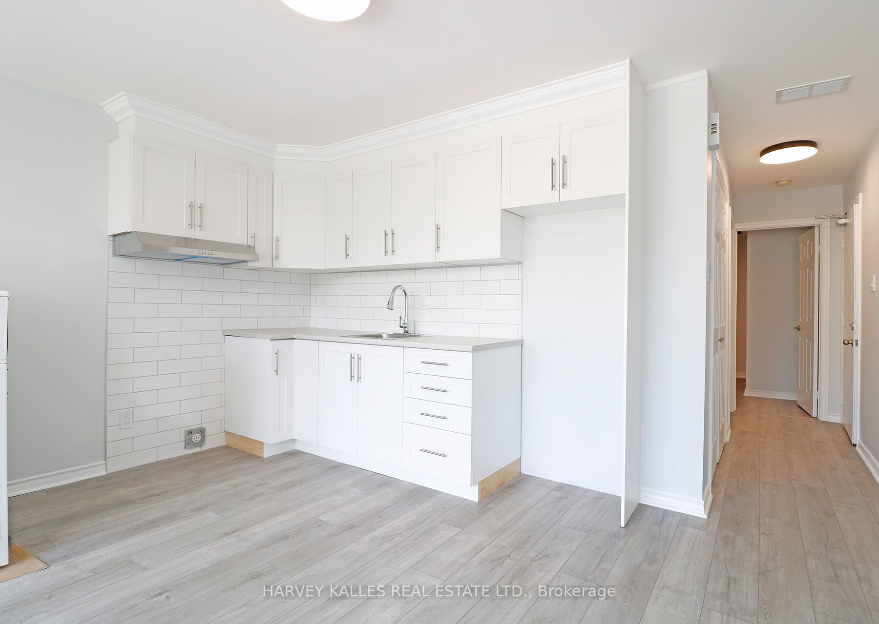 201 Augusta Avenue A Property Photo 6