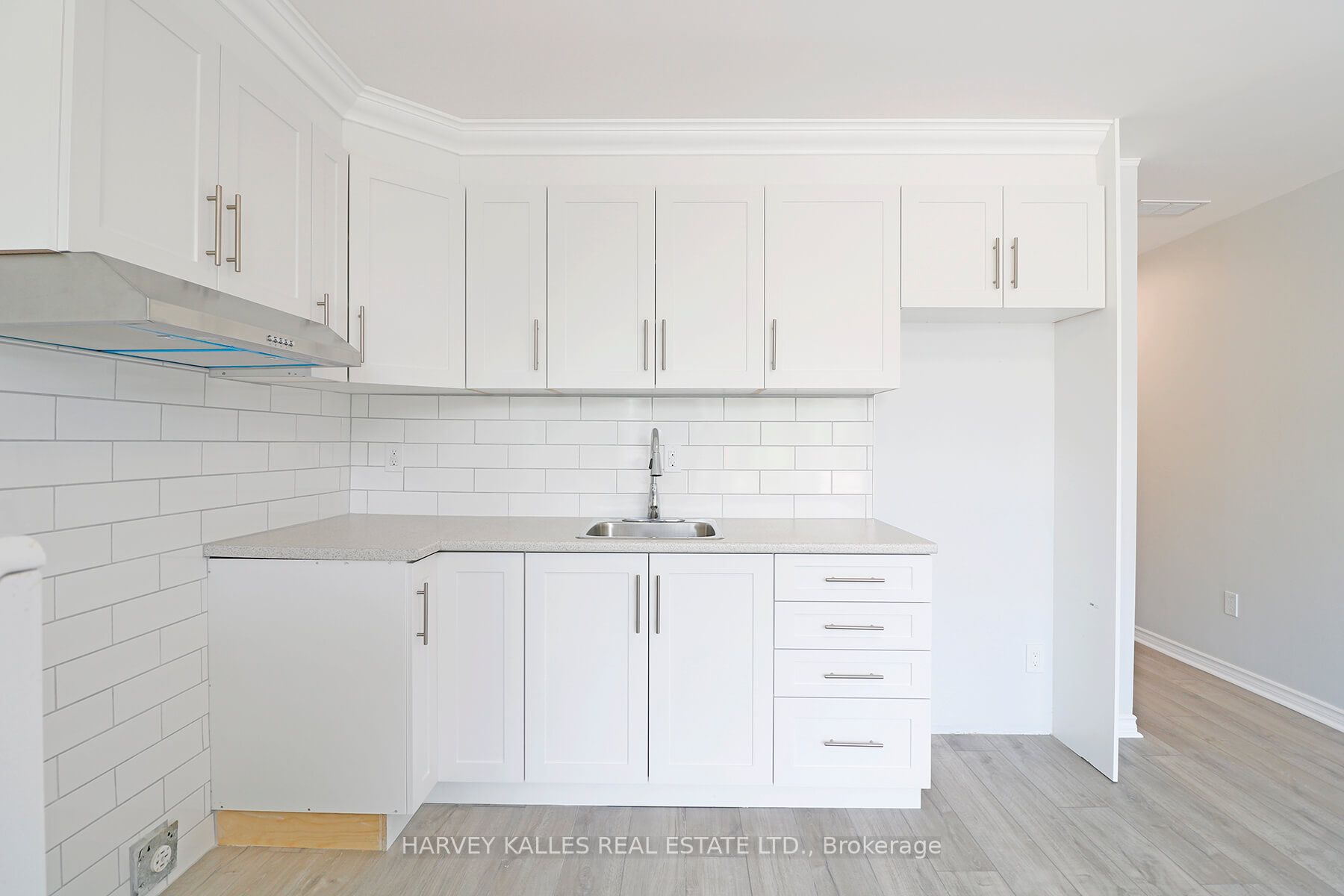 201 Augusta Avenue A Property Photo 7