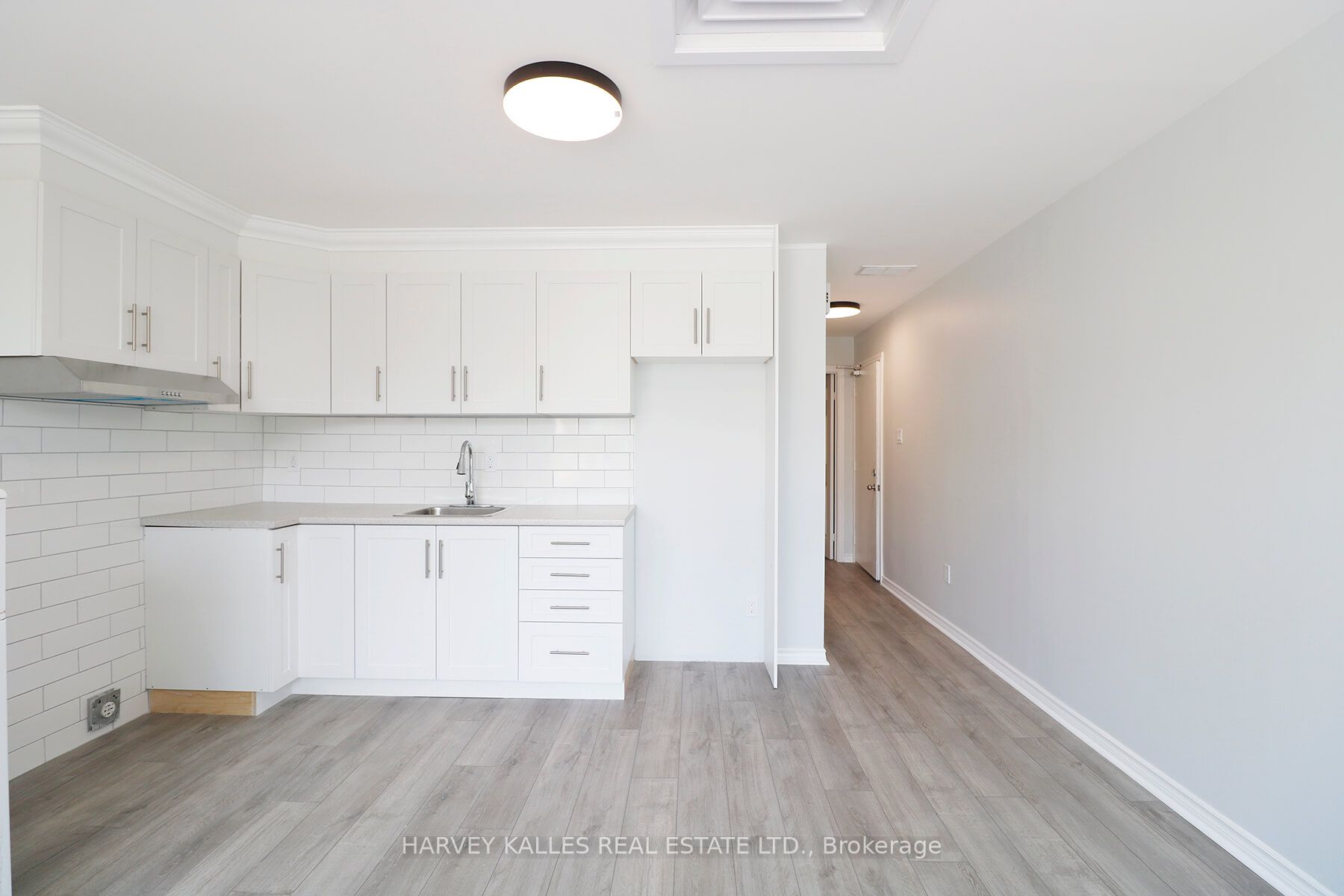 201 Augusta Avenue A Property Photo 10