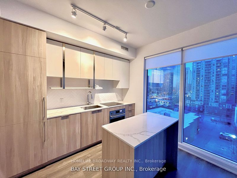 15 Holmes Avenue 608 Property Photo 6