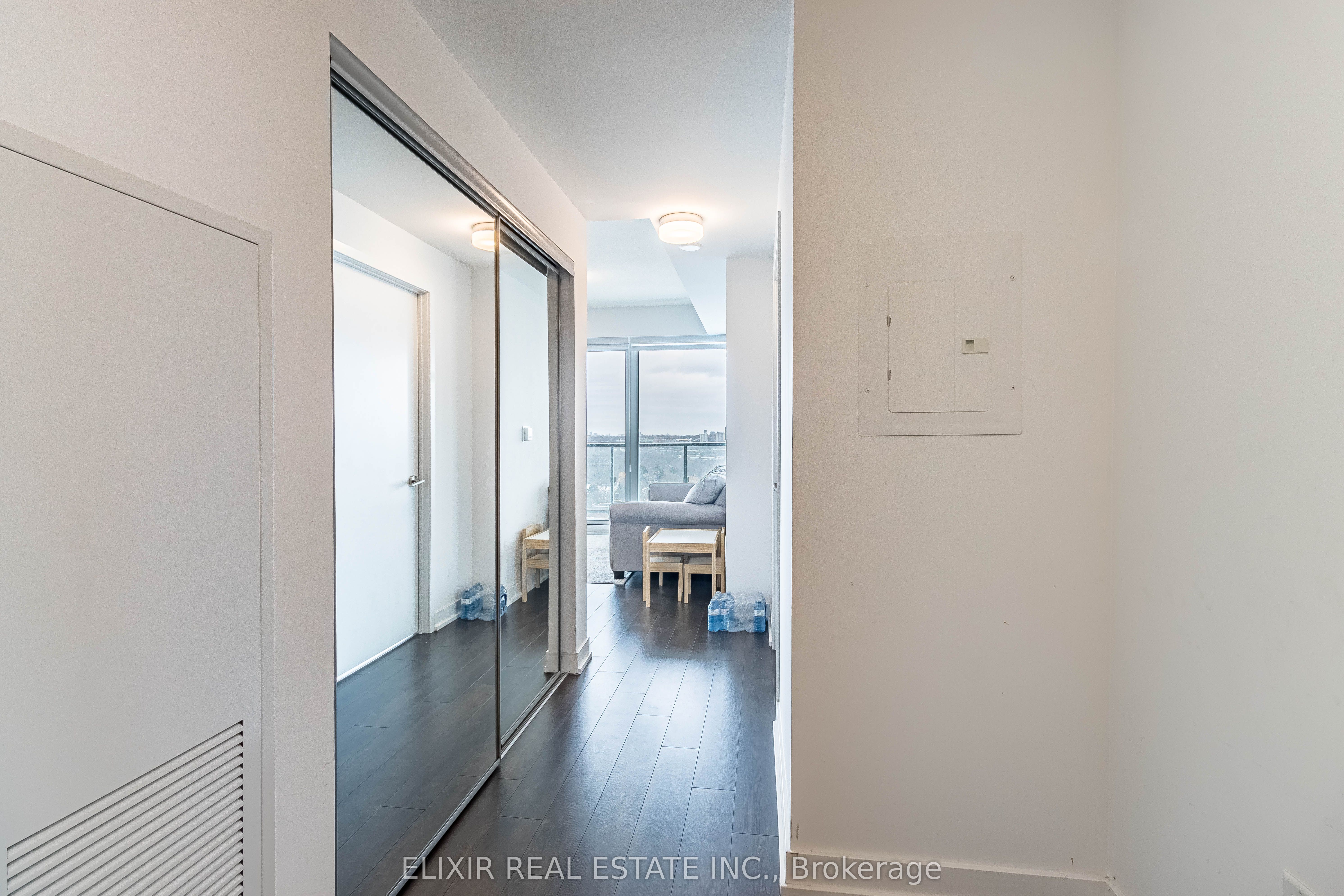 20 O'neill Road 1316 Property Photo 4