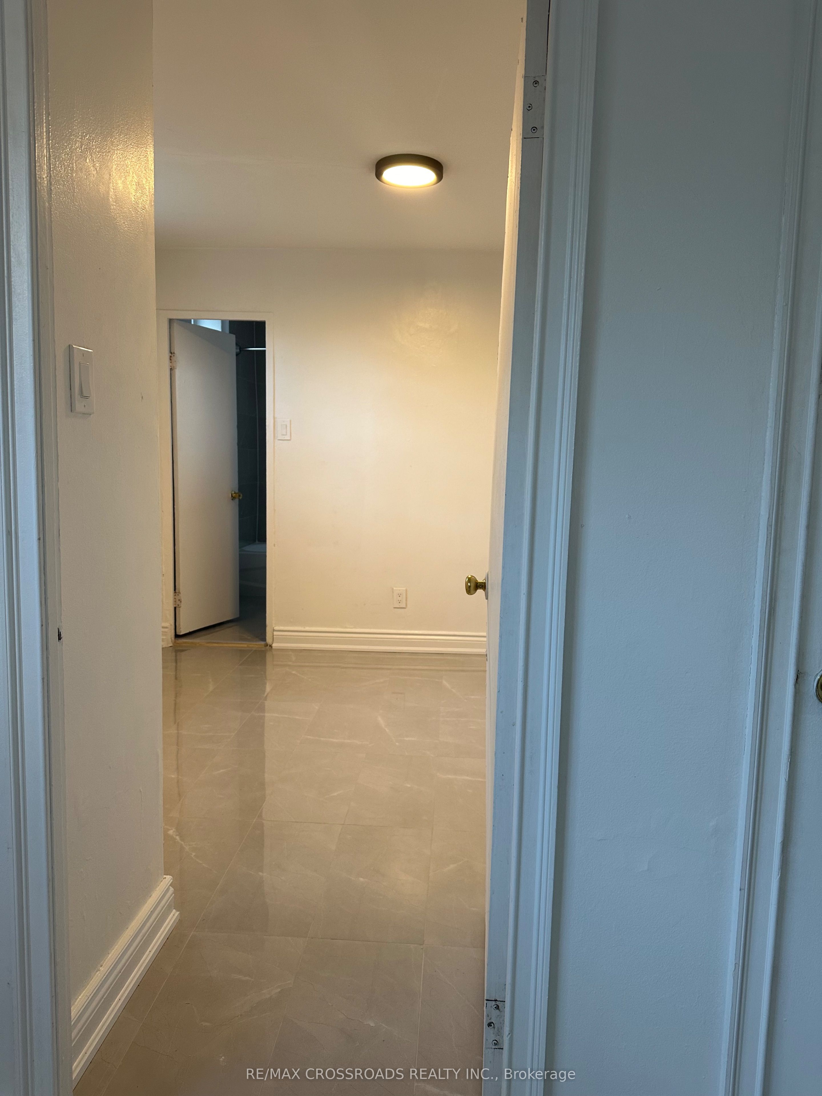 2770 Yonge Street B08 Property Photo 5